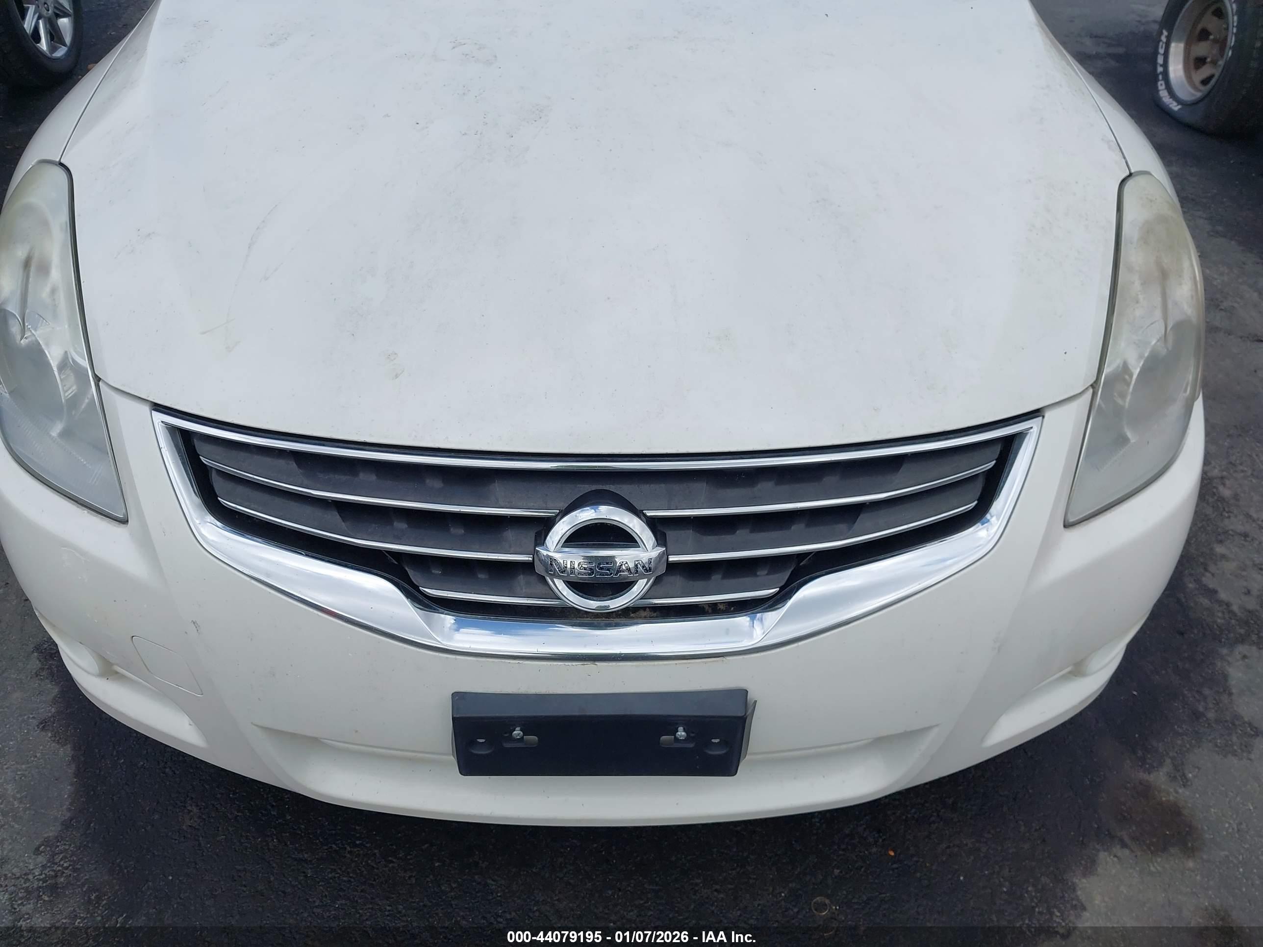 NISSAN ALTIMA image 6