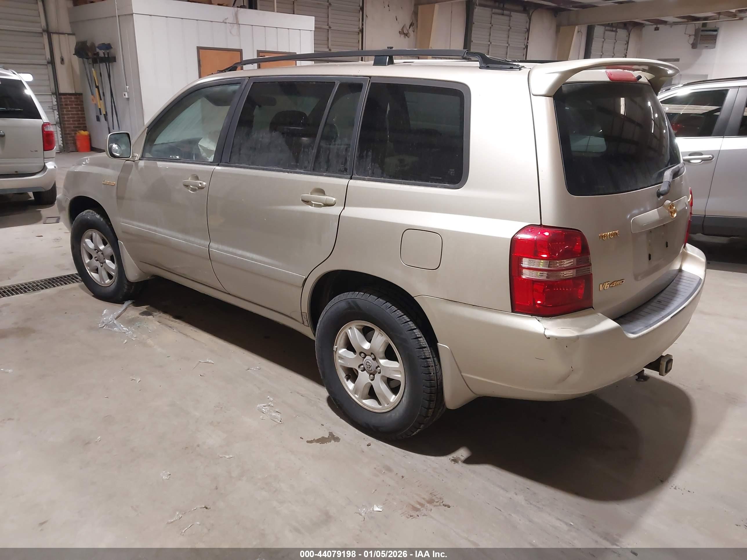 TOYOTA HIGHLANDER image 3