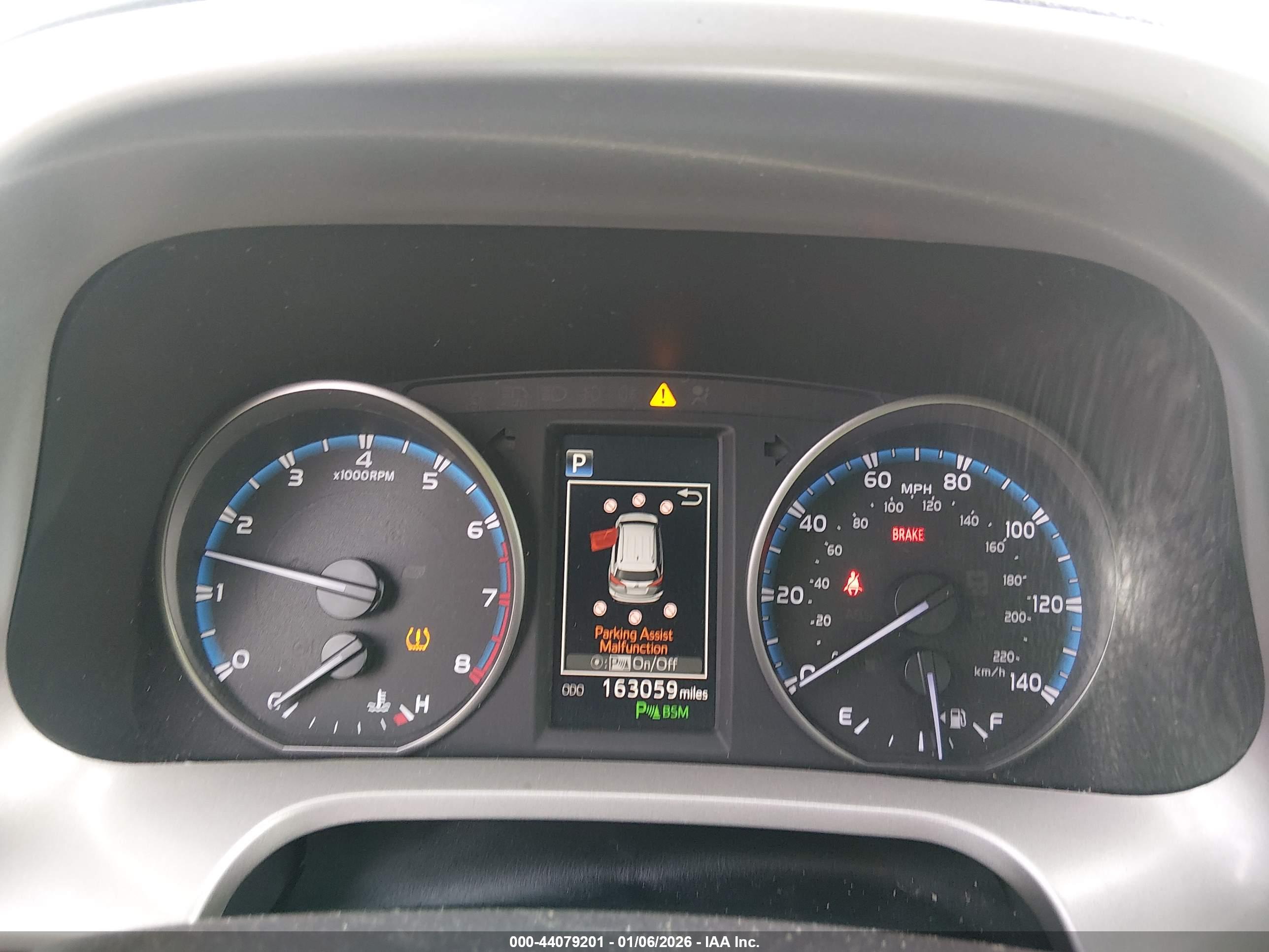 TOYOTA RAV4 image 7
