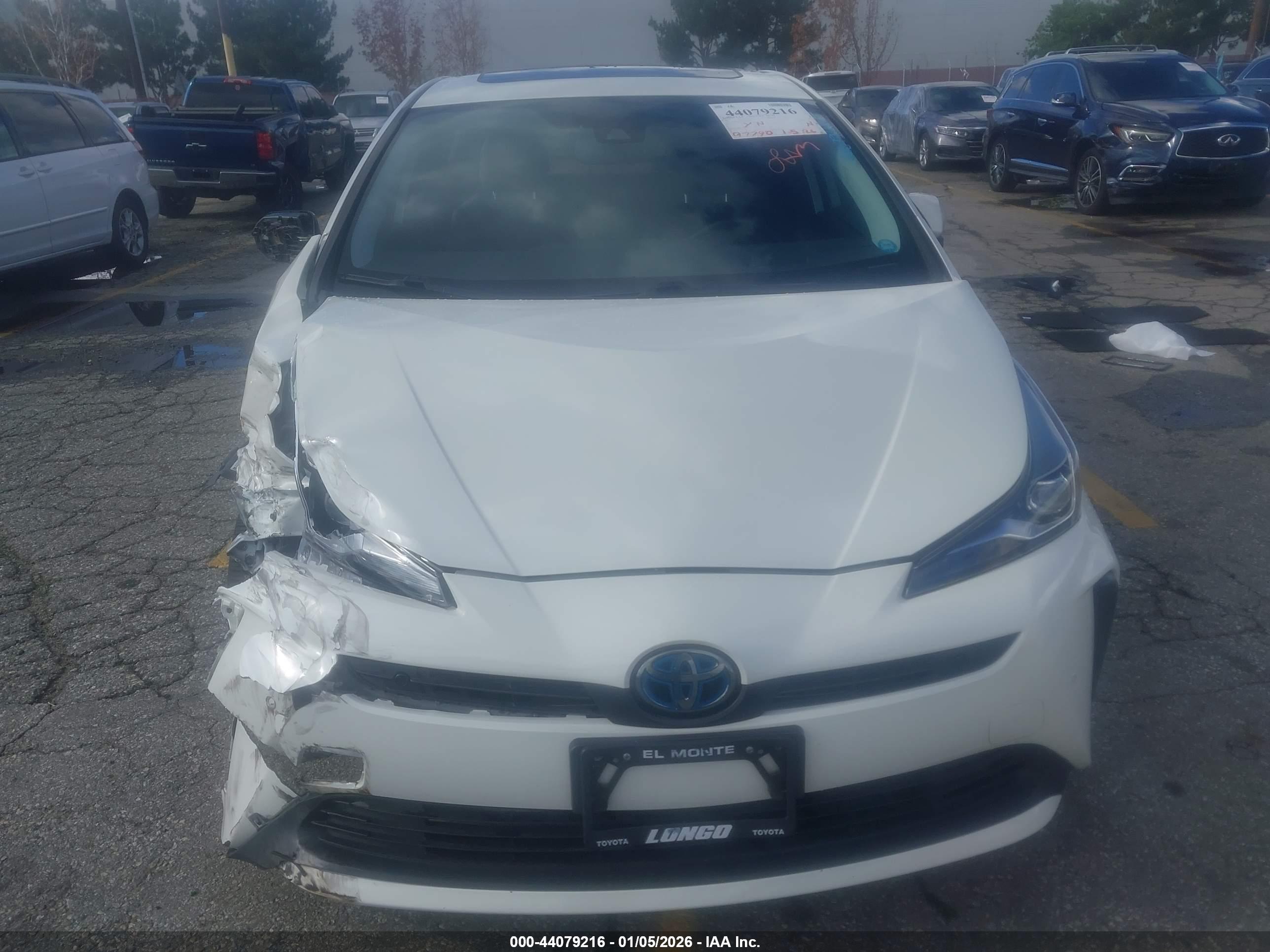 TOYOTA PRIUS image 6
