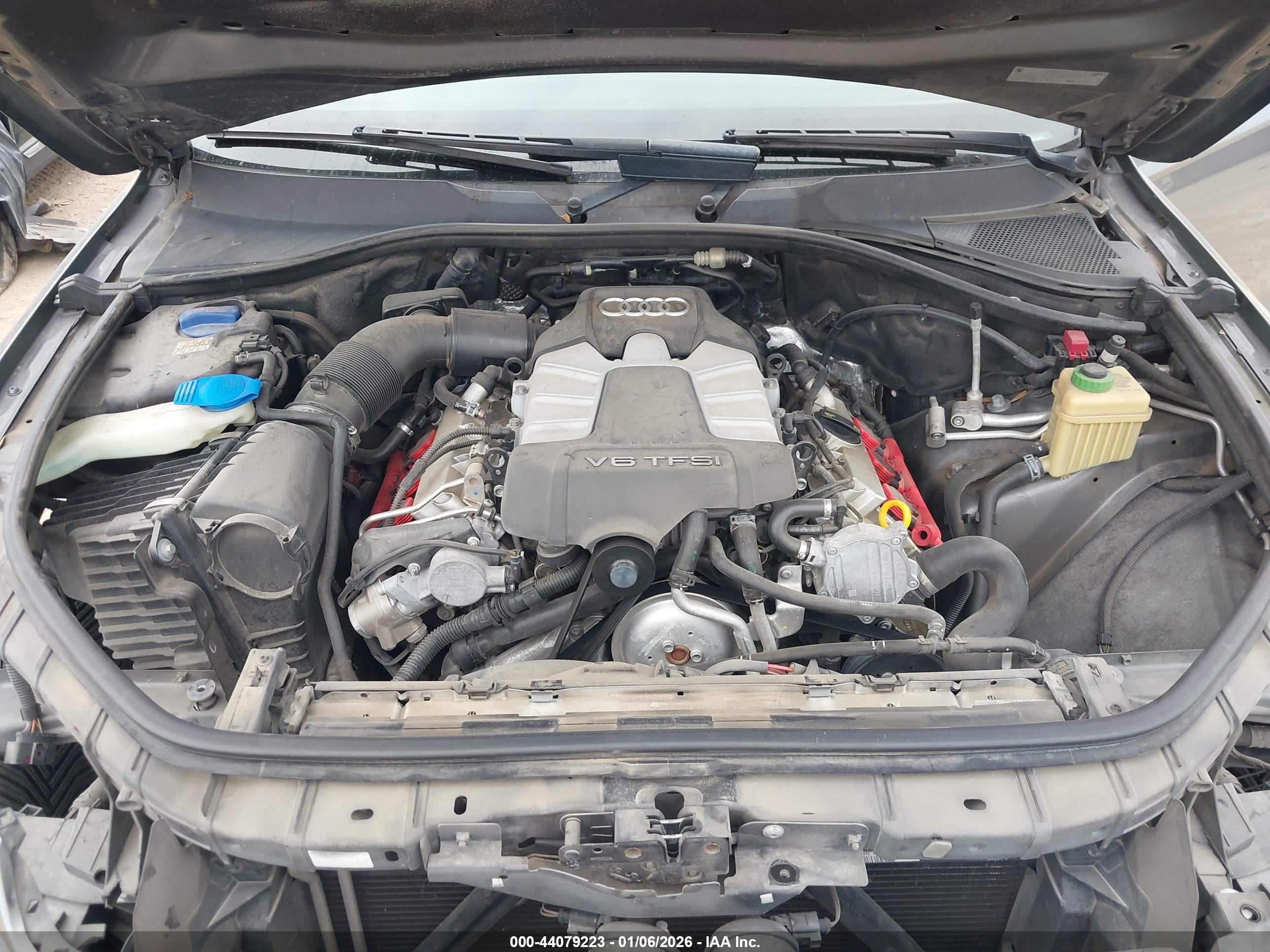 AUDI Q7 image 10