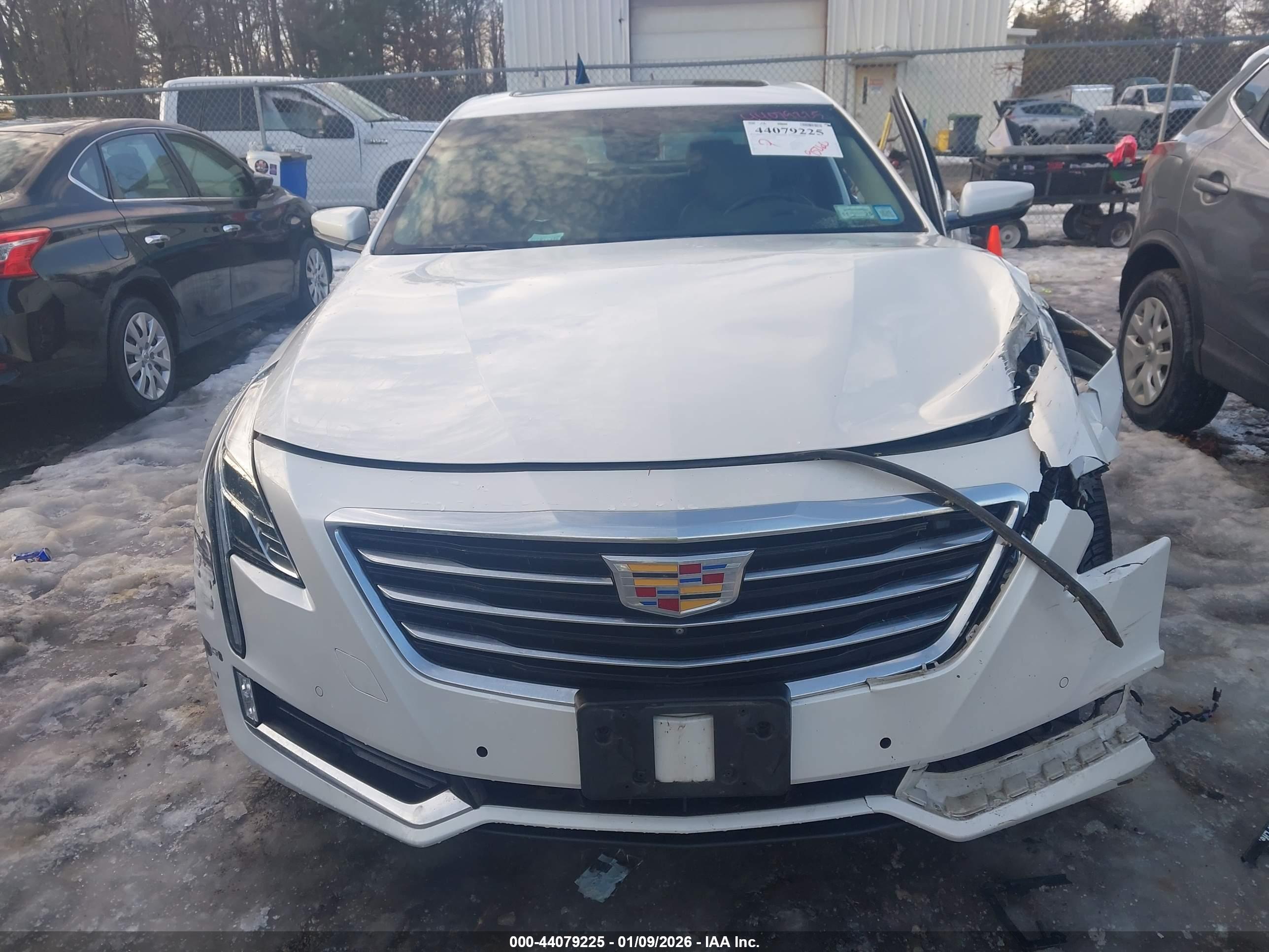 CADILLAC CT6 image 6