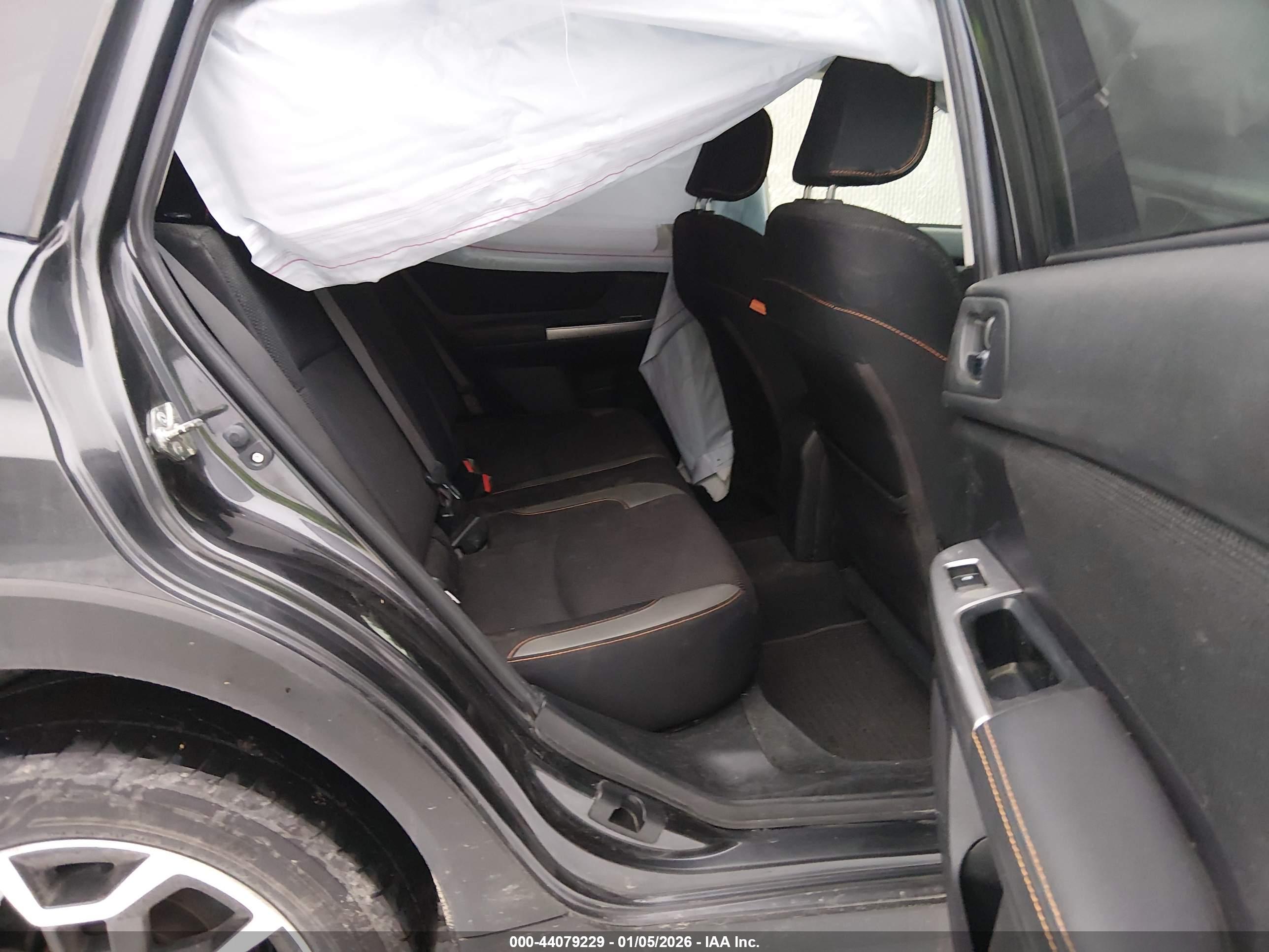SUBARU CROSSTREK image 8