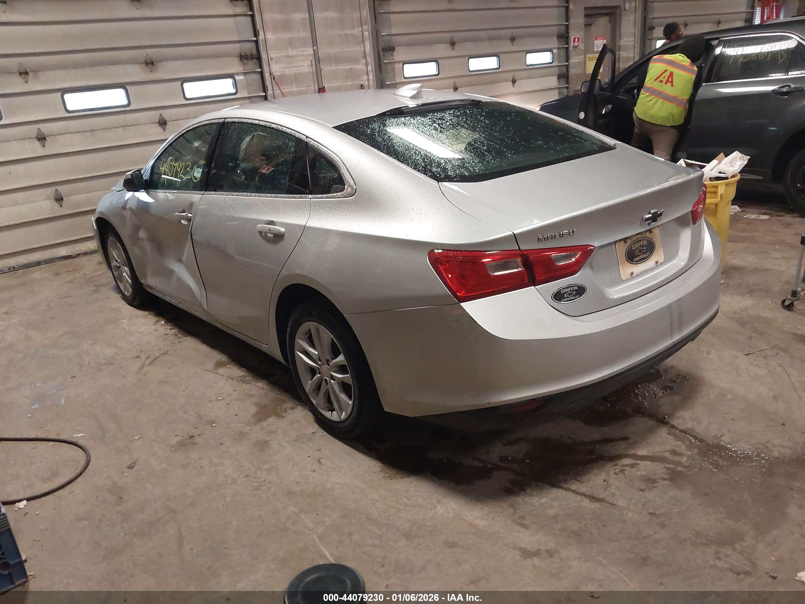 CHEVROLET MALIBU image 3