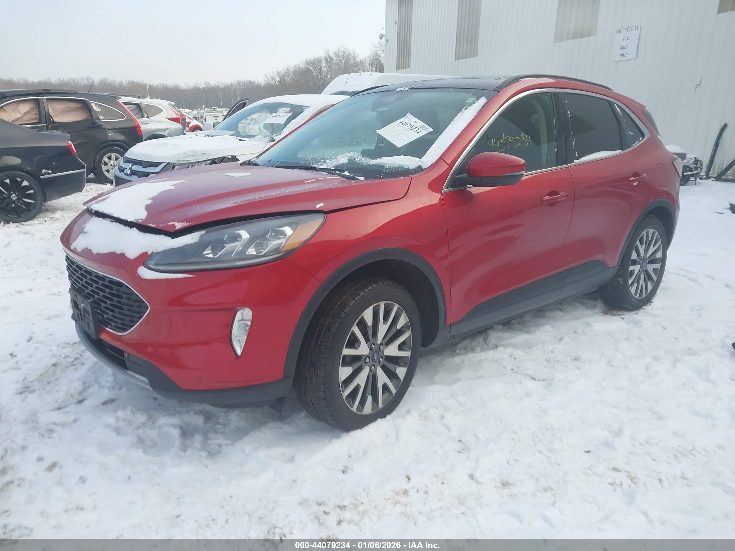 FORD ESCAPE image 2