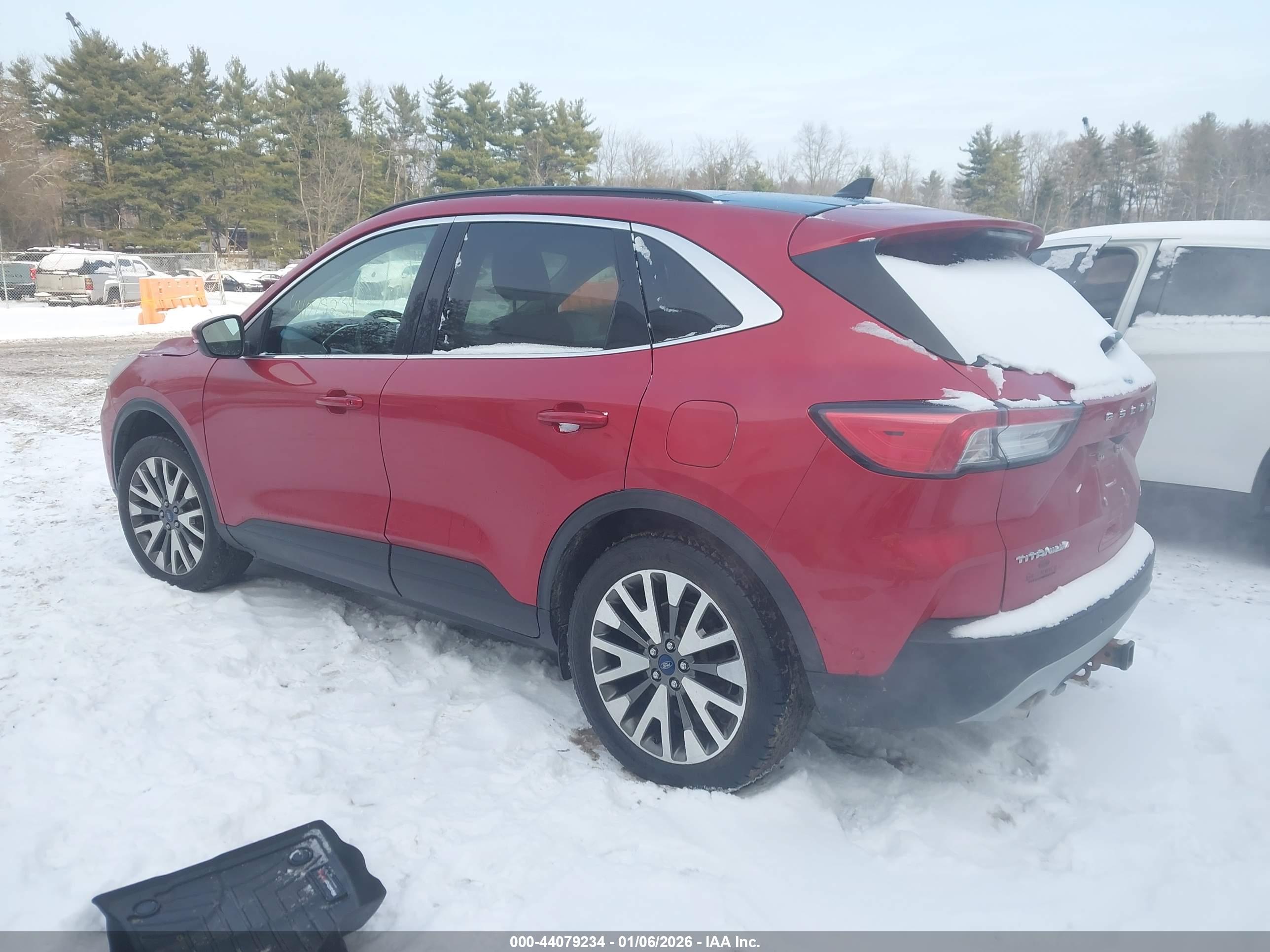 FORD ESCAPE image 3