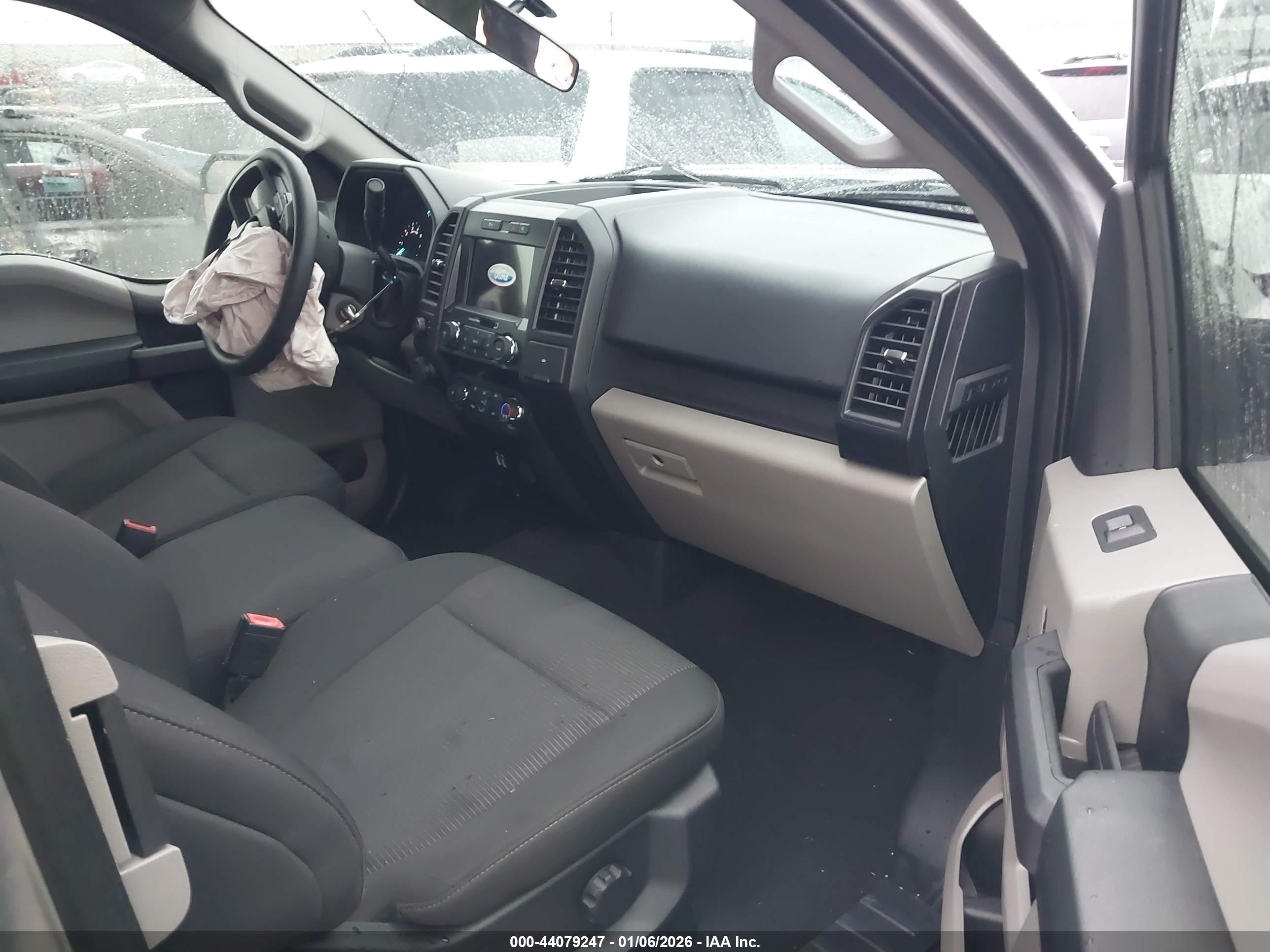 FORD F-150 image 5