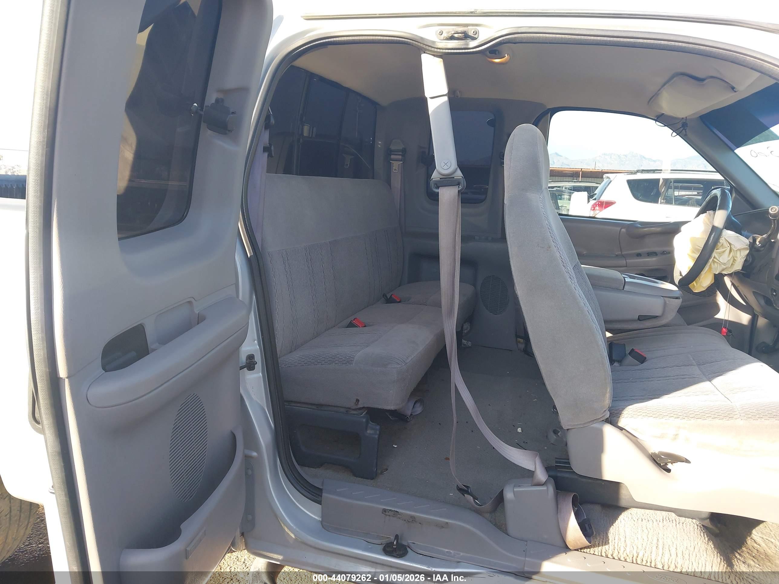 FORD F-150 image 8