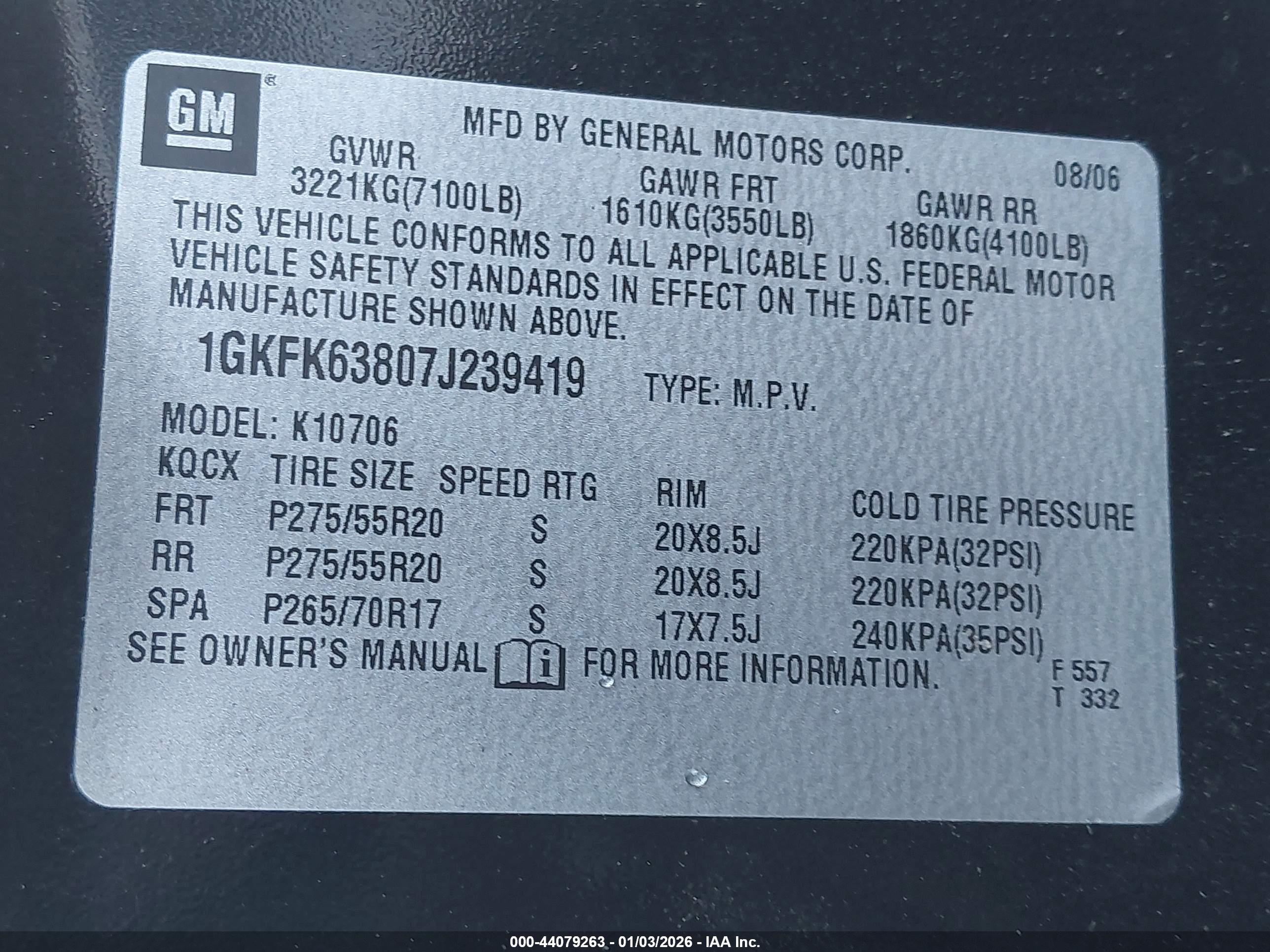 GMC YUKON image 9