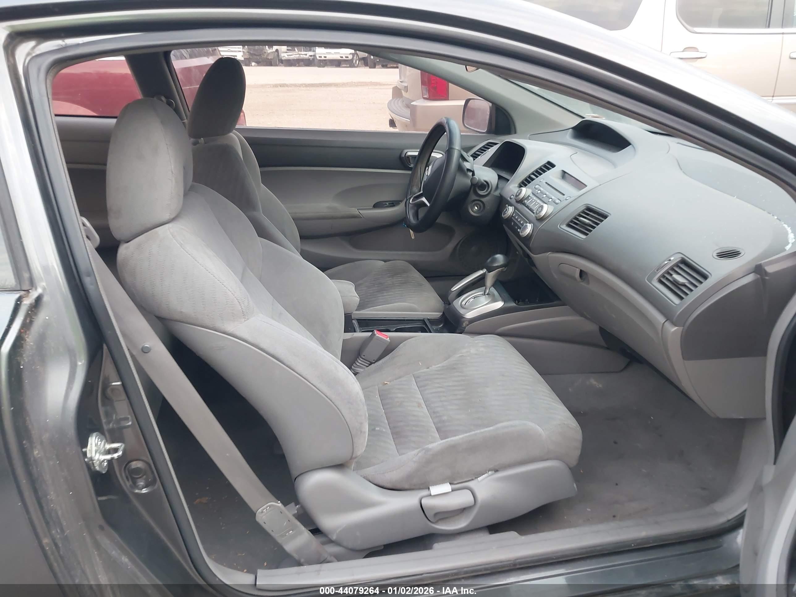 HONDA CIVIC image 5
