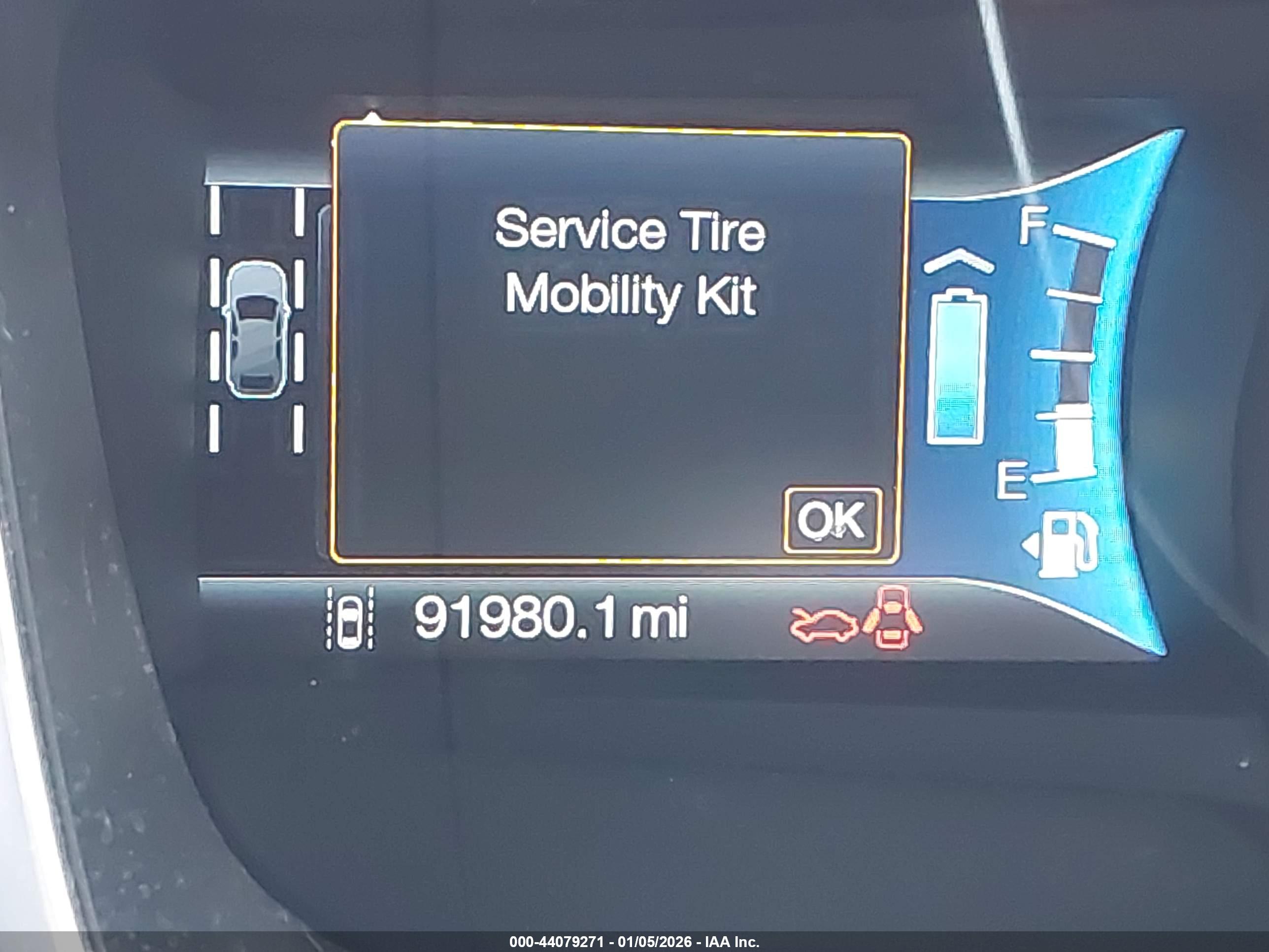 FORD FUSION image 7