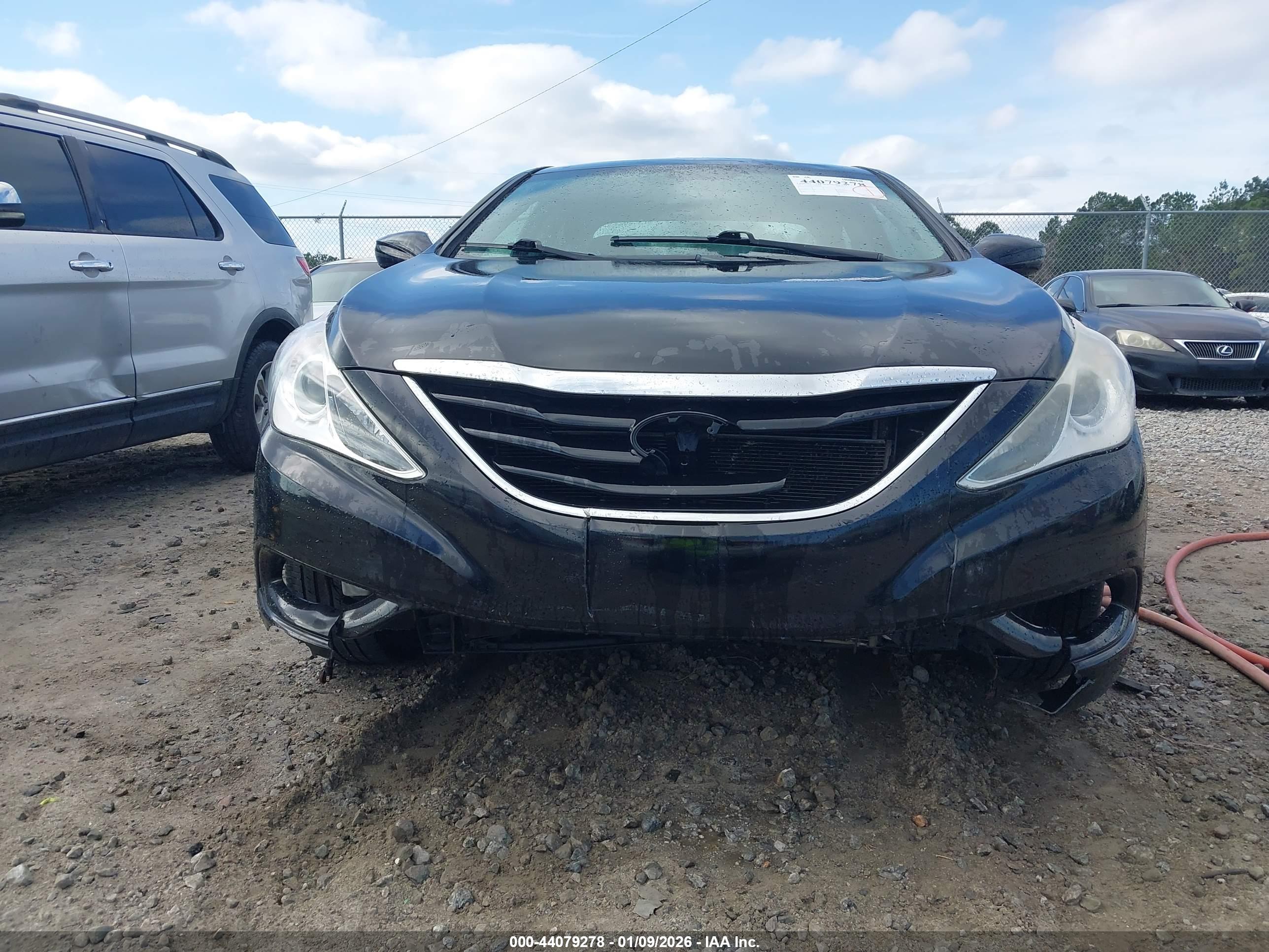 HYUNDAI SONATA image 6