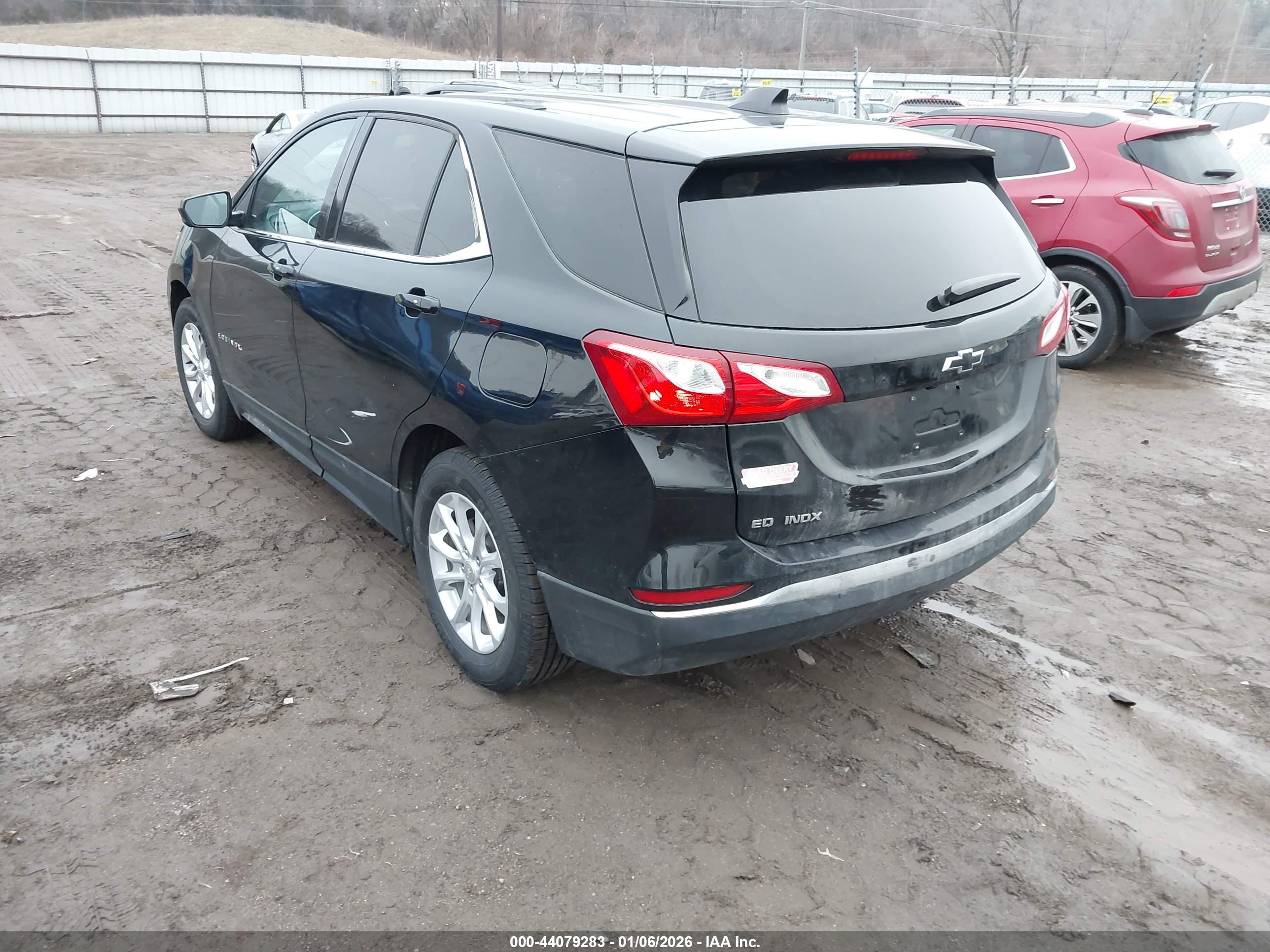CHEVROLET EQUINOX image 3