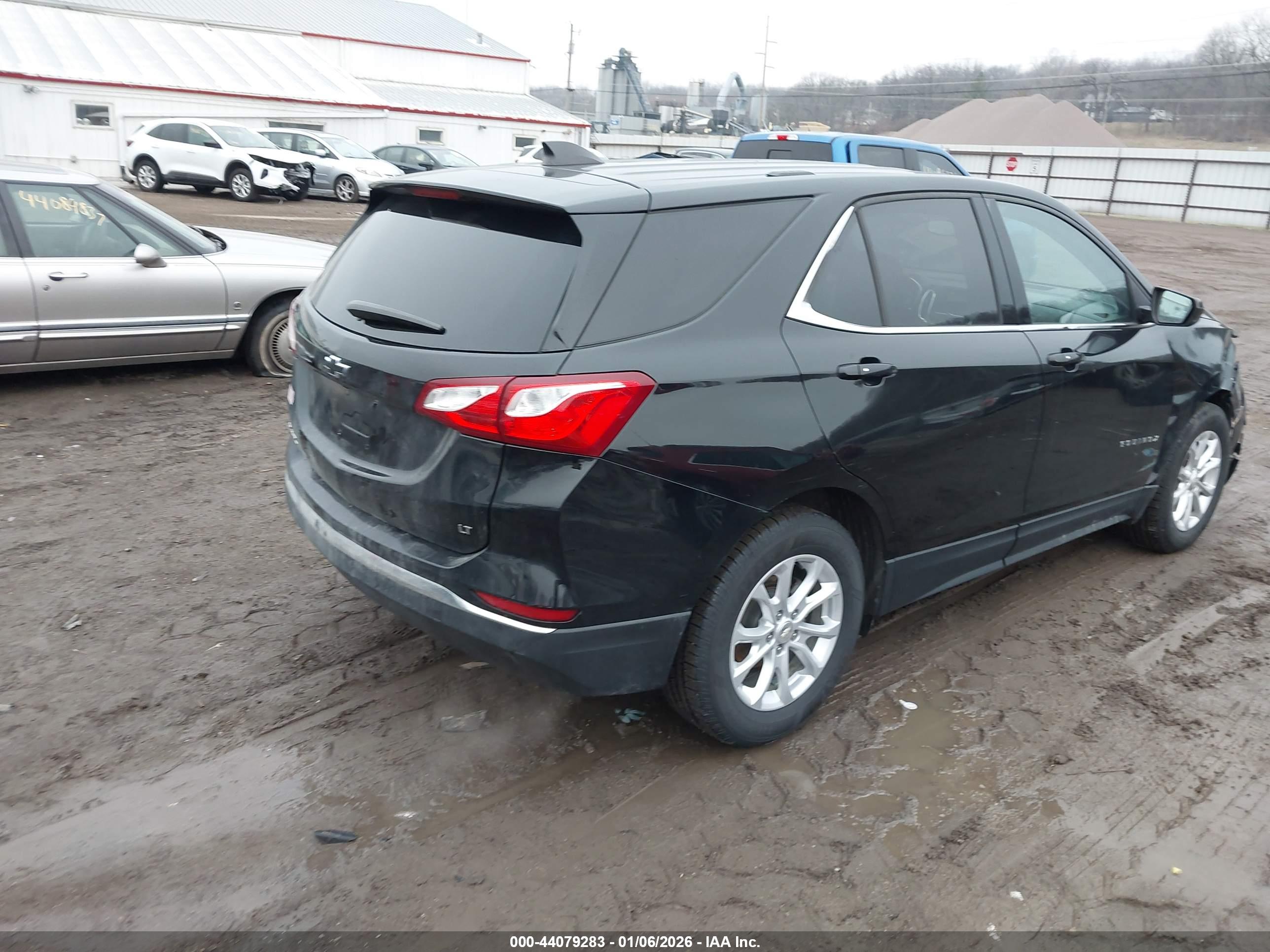 CHEVROLET EQUINOX image 4