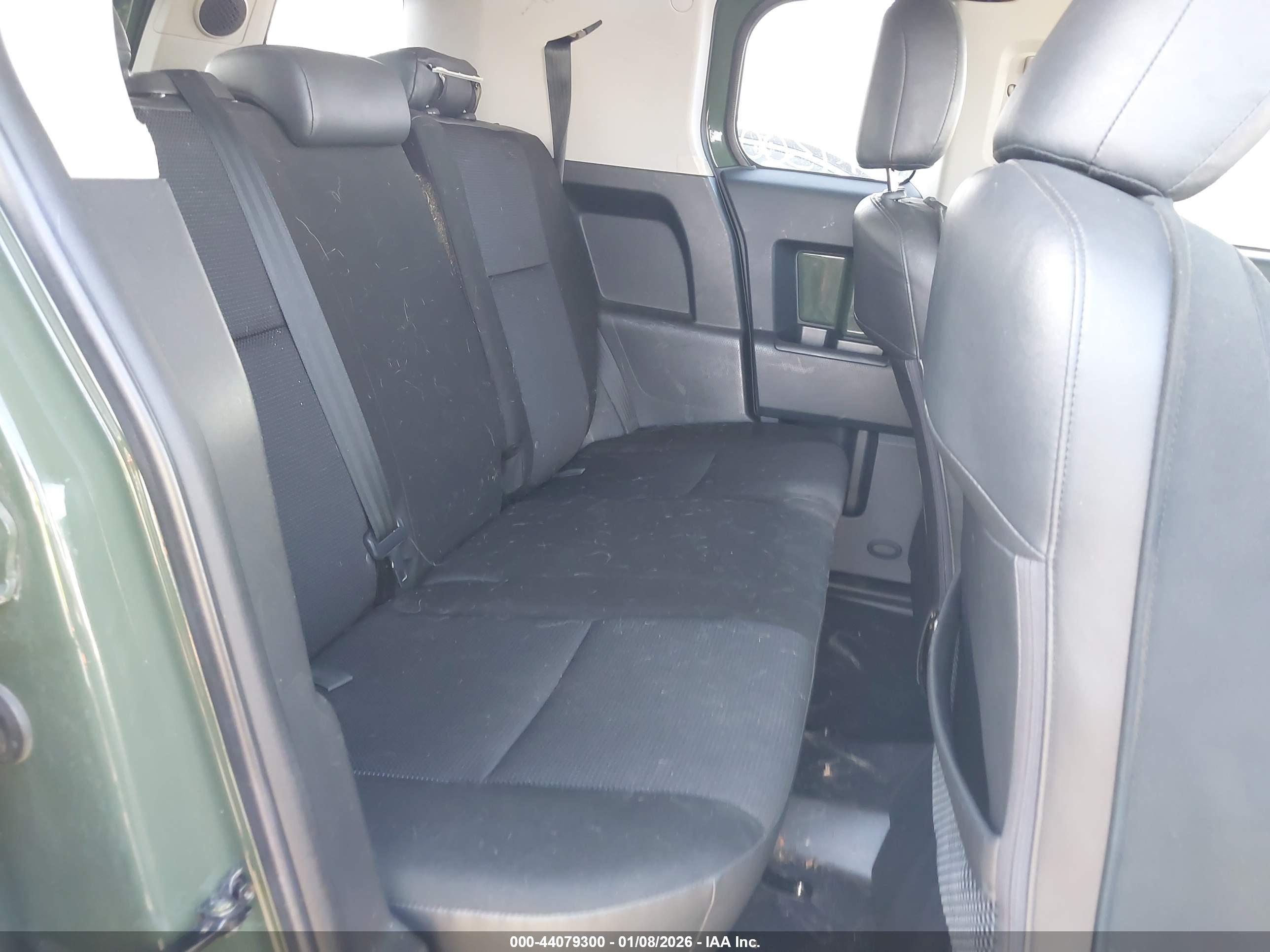 TOYOTA FJ image 8