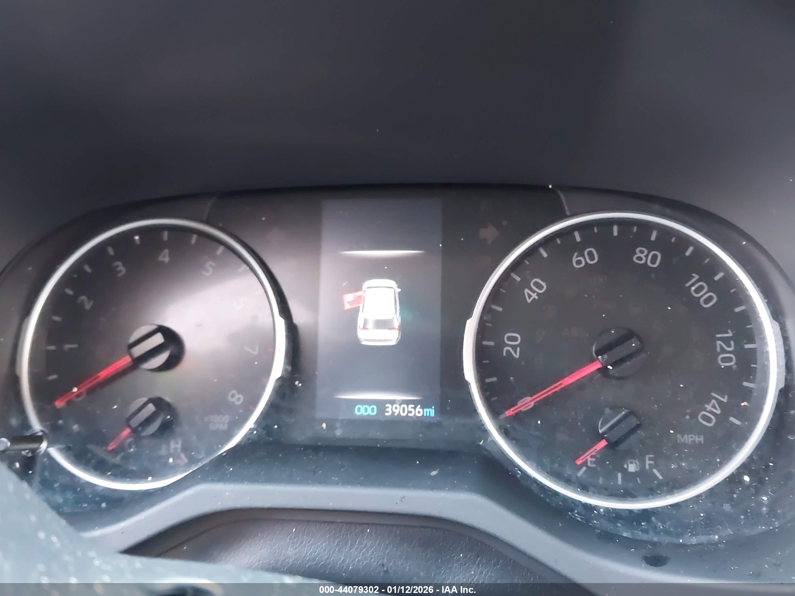 TOYOTA RAV4 image 7