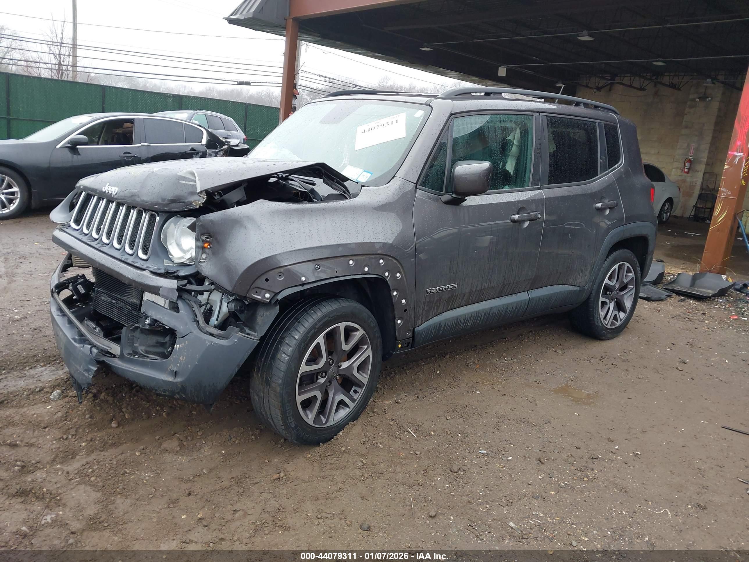 JEEP RENEGADE image 2