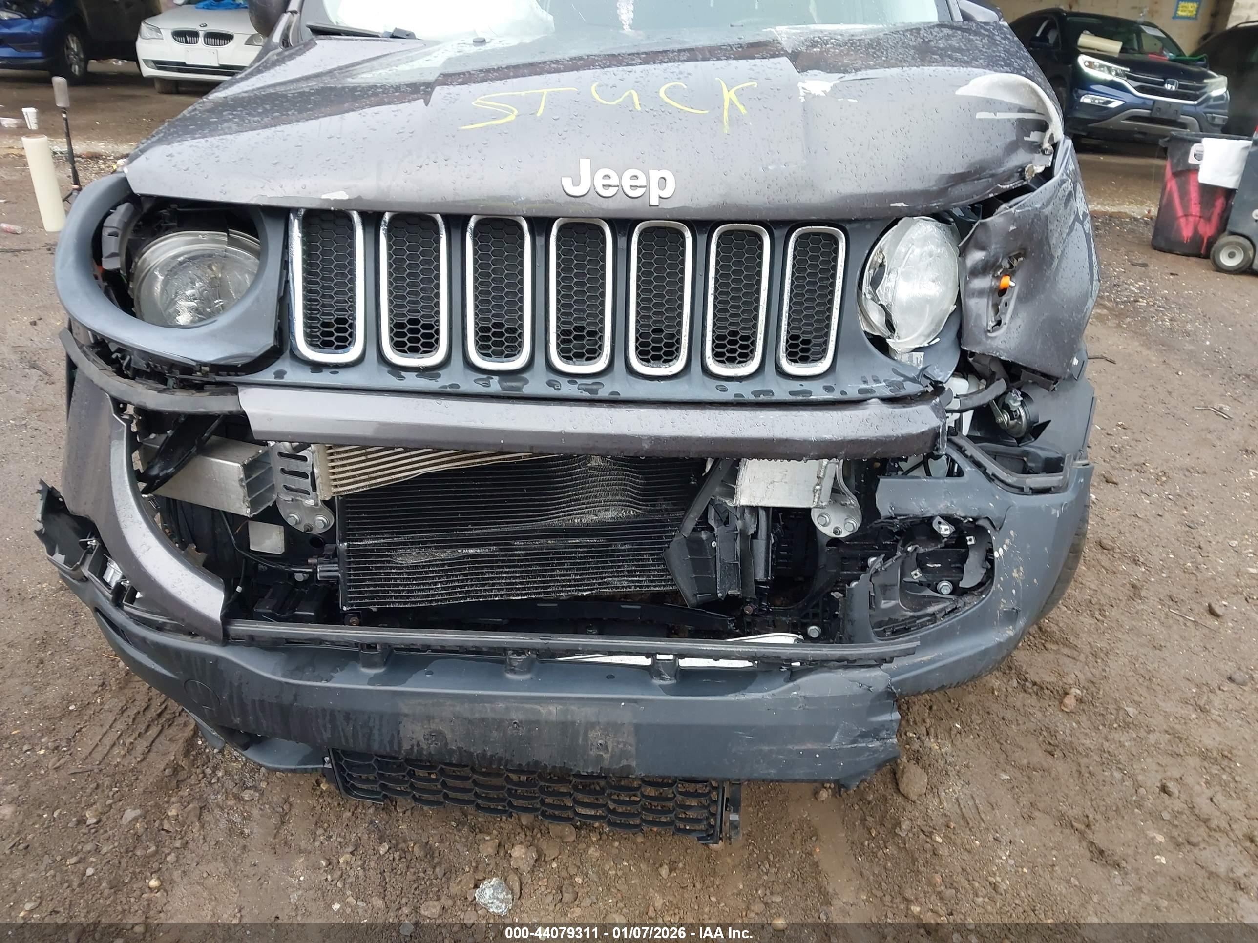 JEEP RENEGADE image 6