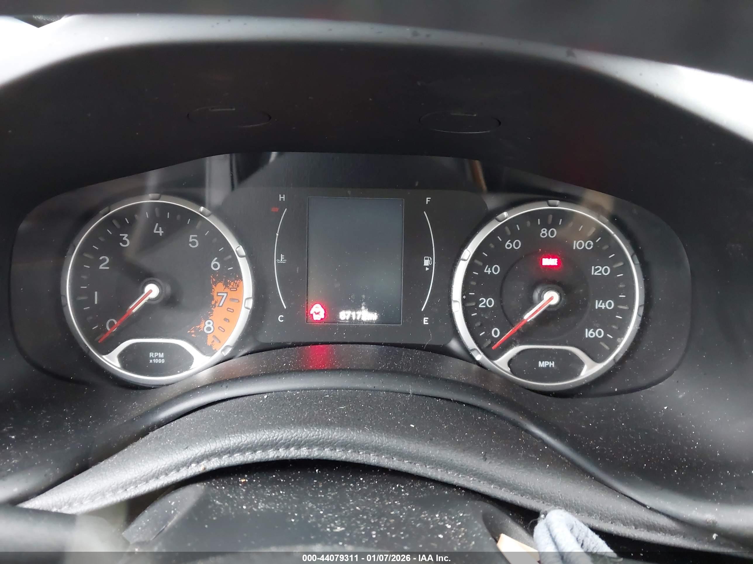 JEEP RENEGADE image 7