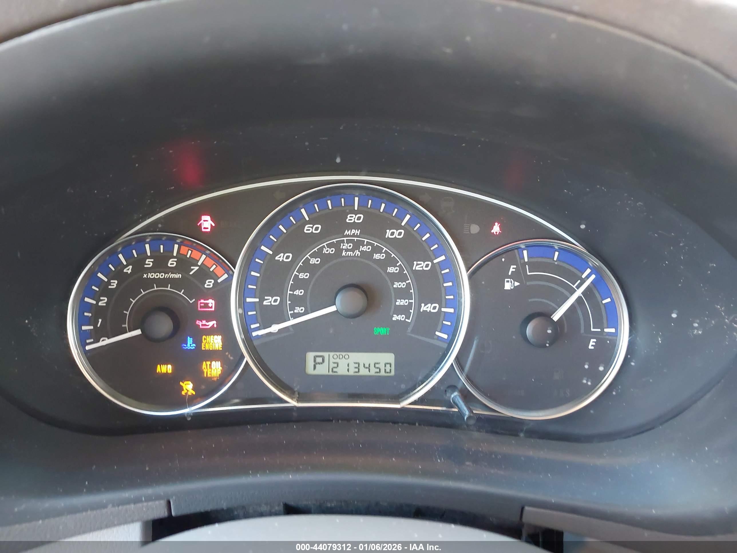 SUBARU FORESTER image 7