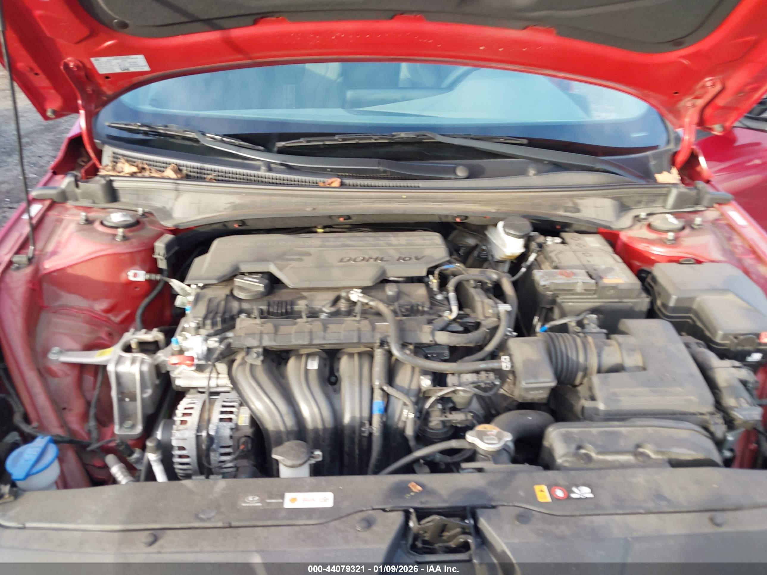 HYUNDAI ELANTRA image 10