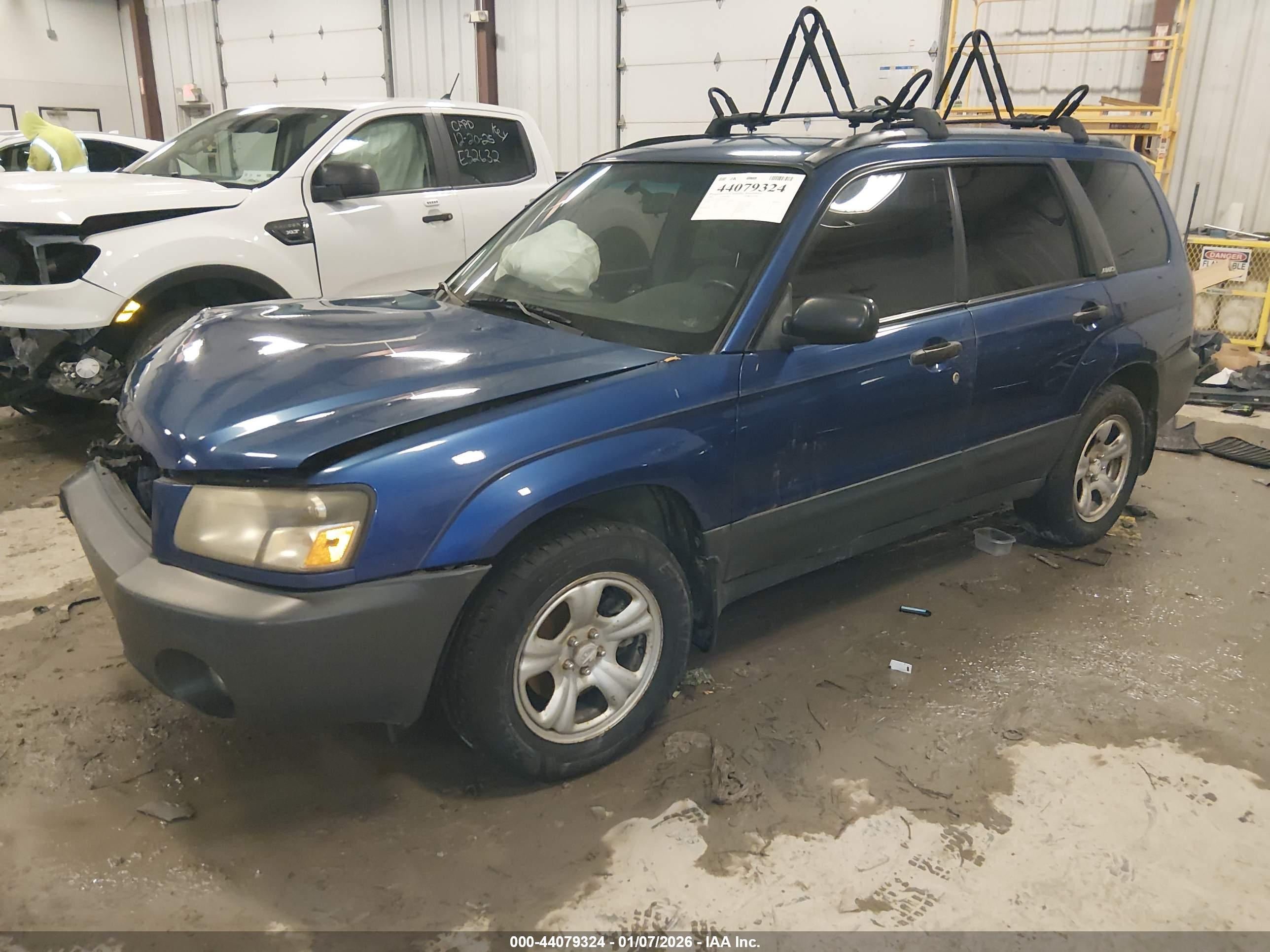 SUBARU FORESTER image 2