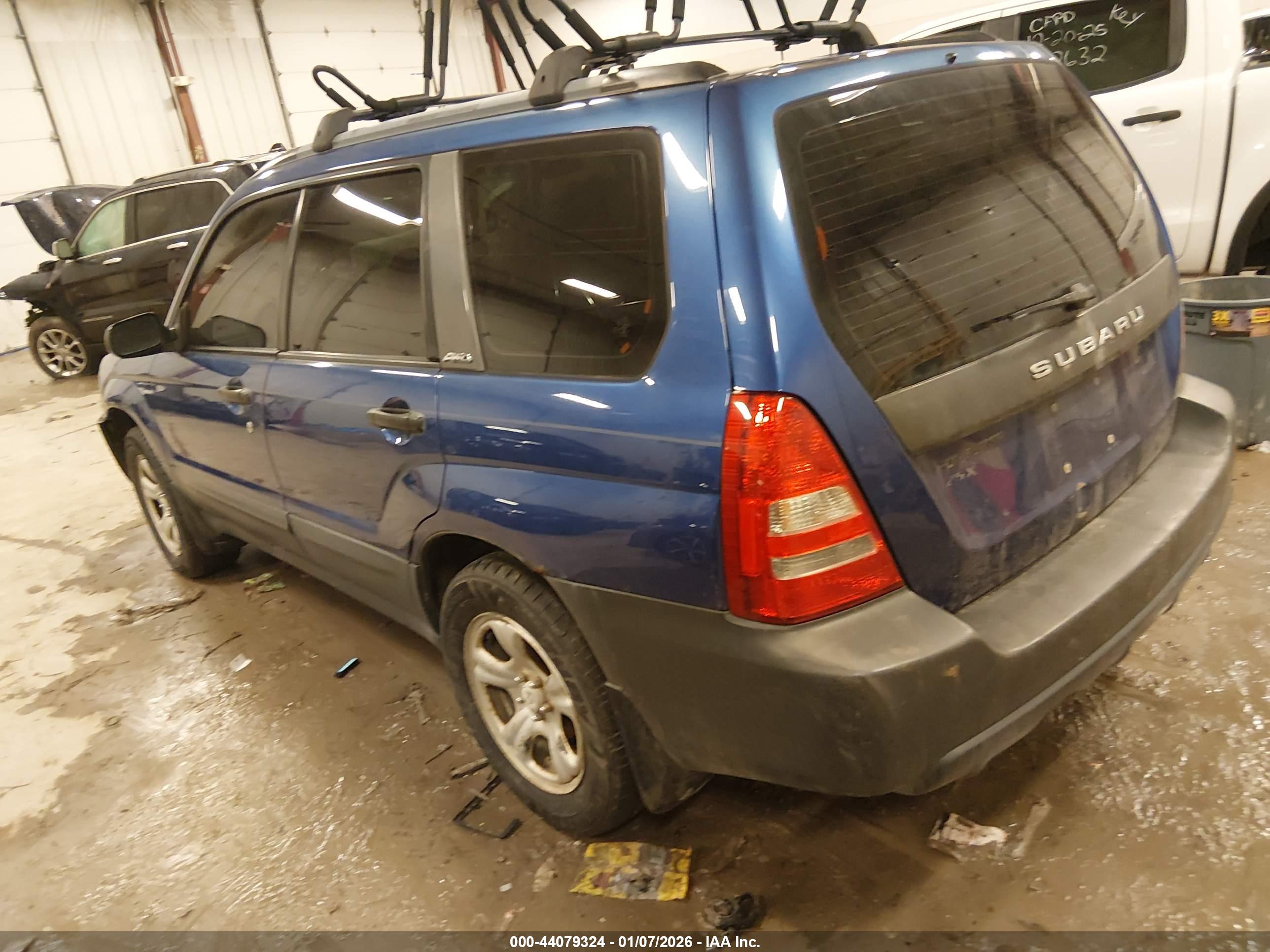 SUBARU FORESTER image 3