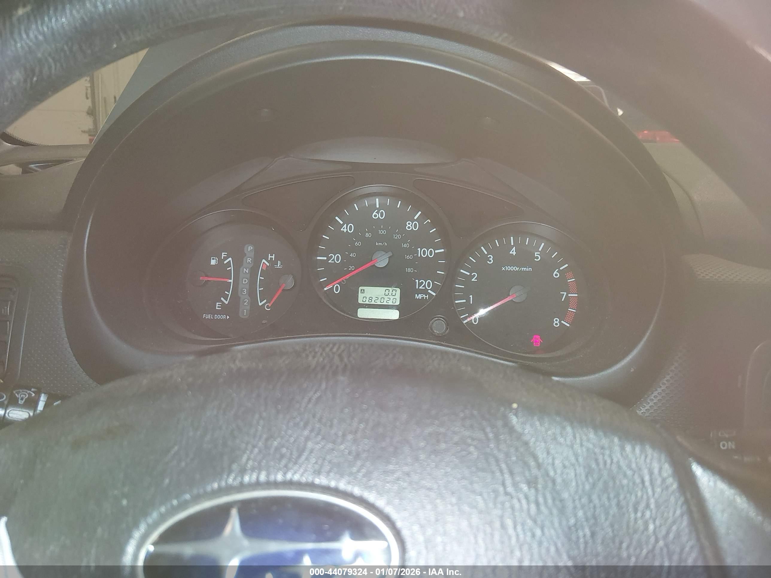 SUBARU FORESTER image 7