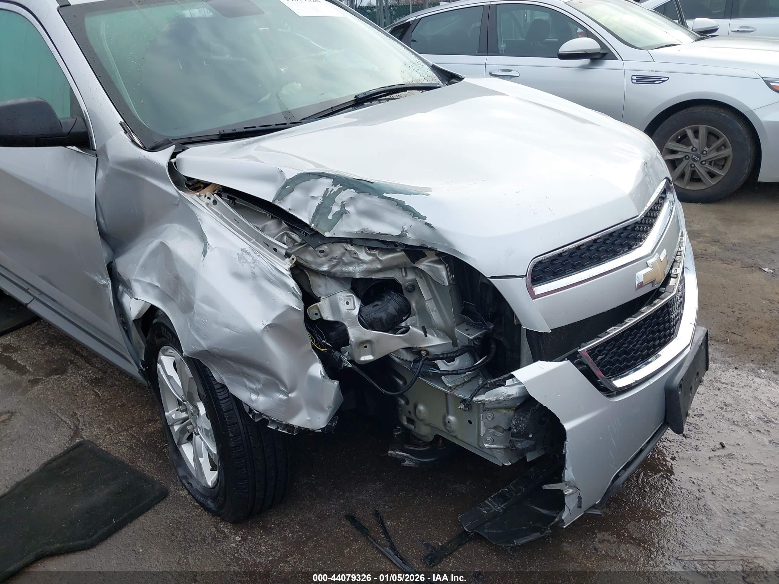 CHEVROLET EQUINOX image 6