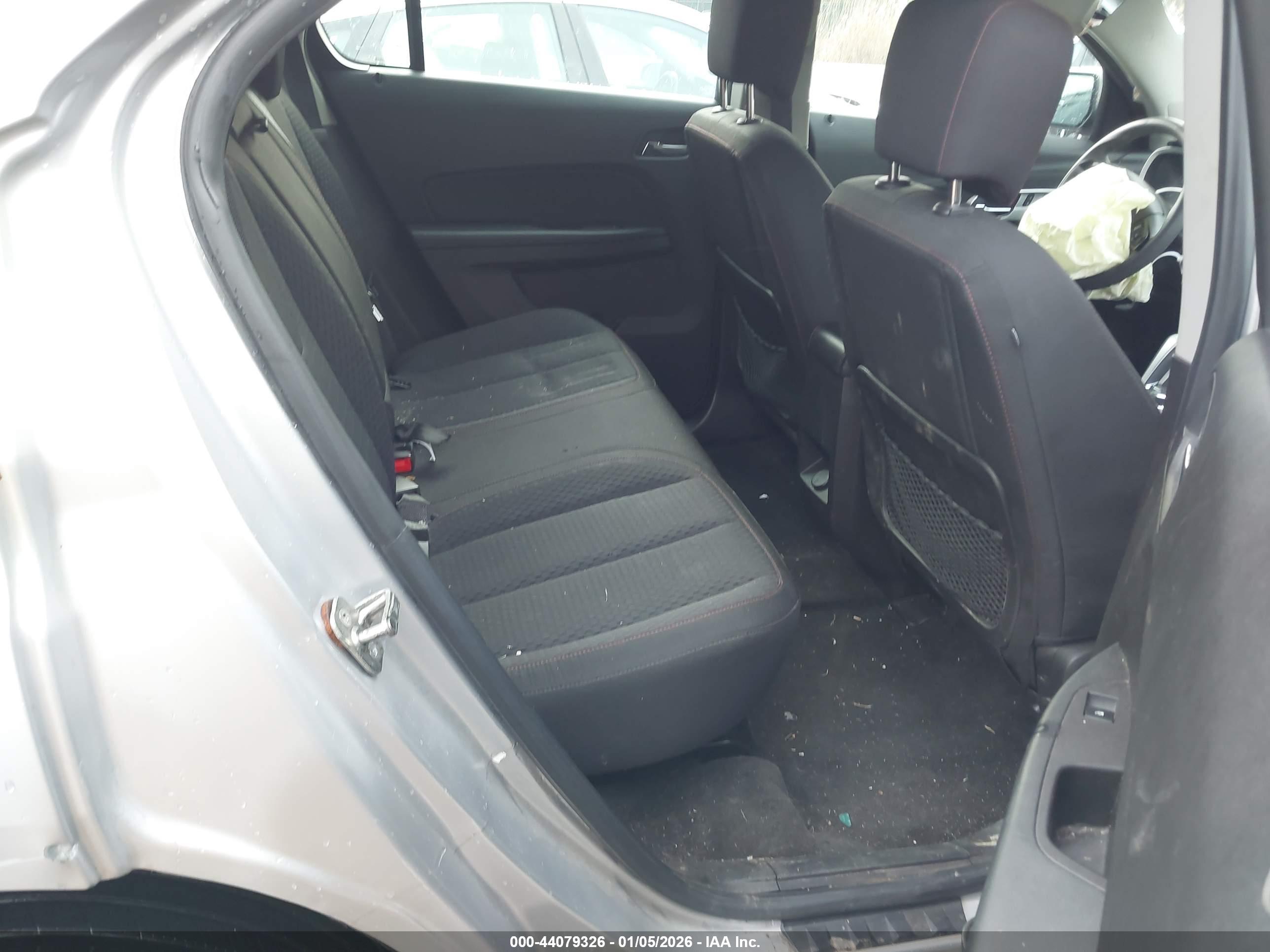 CHEVROLET EQUINOX image 8