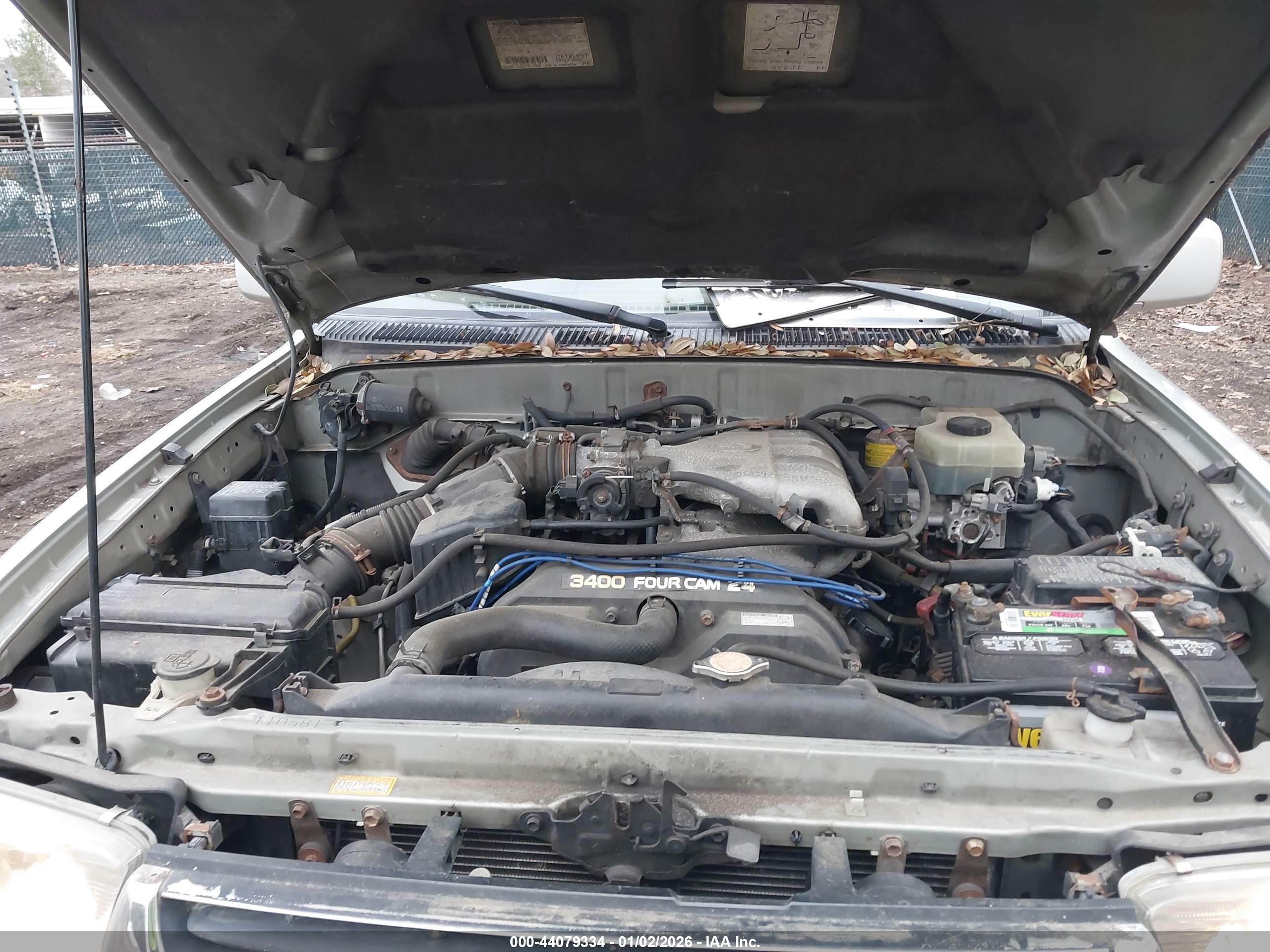 TOYOTA 4RUNNER image 10