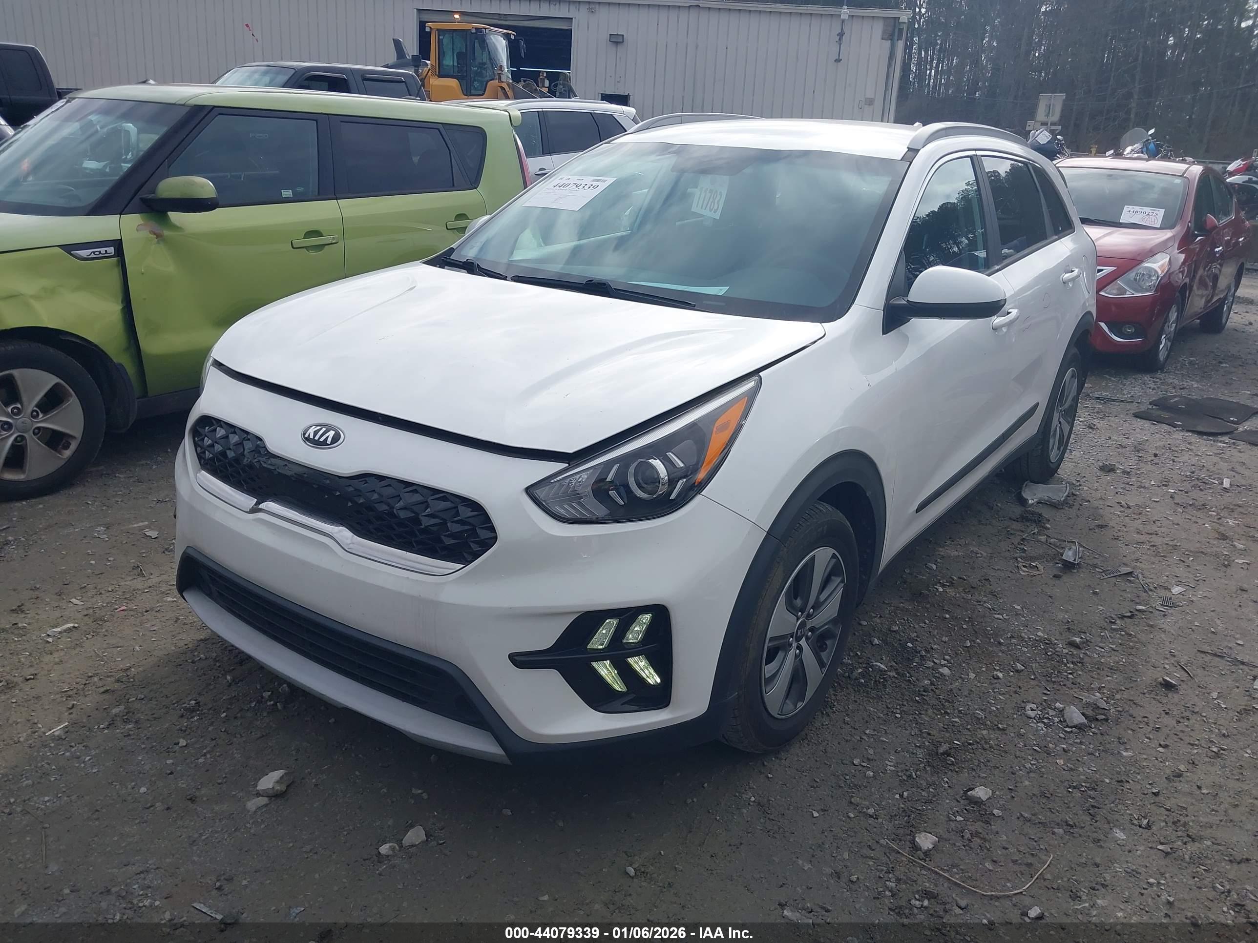 KIA NIRO image 2