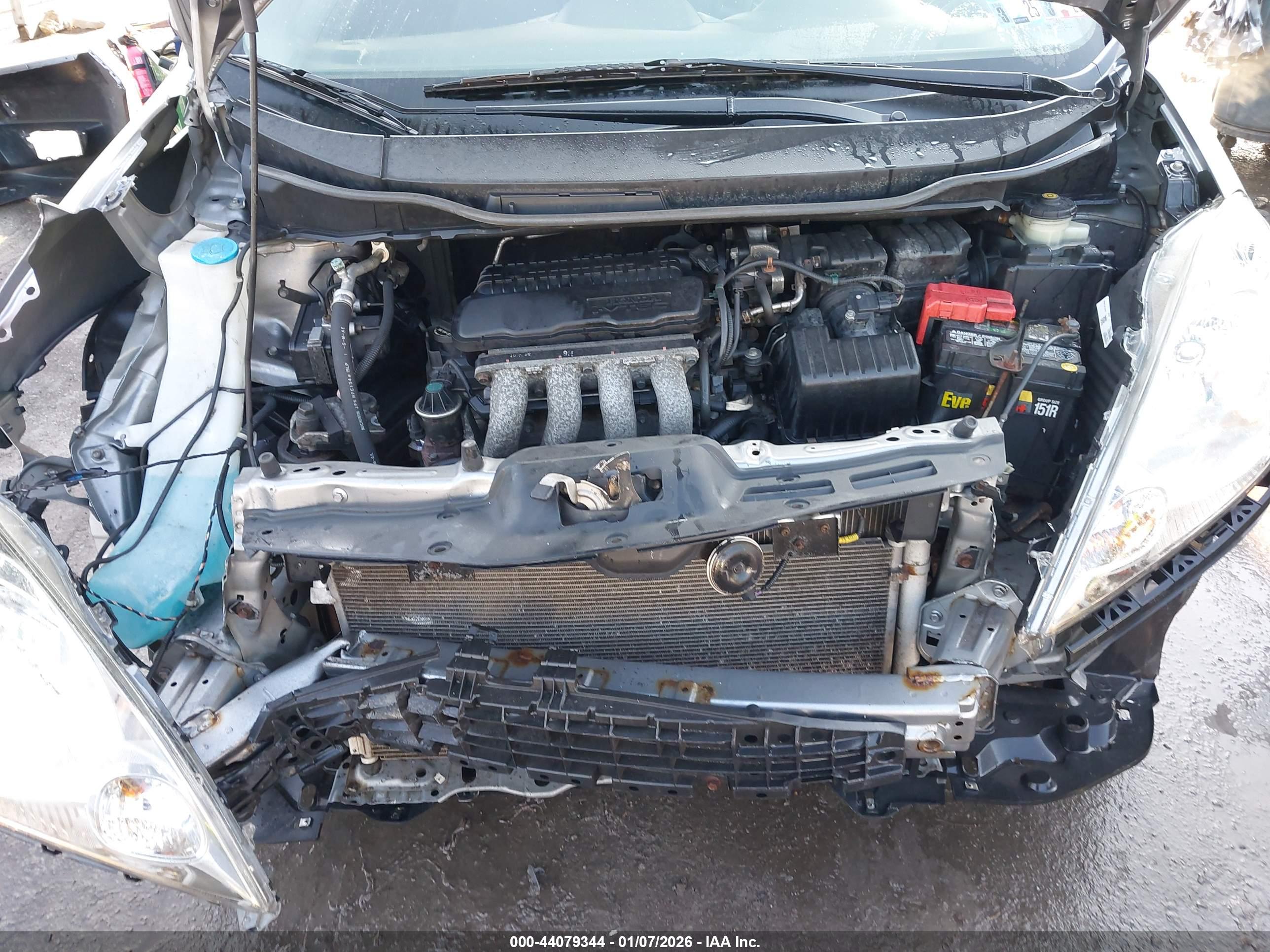 HONDA FIT image 10
