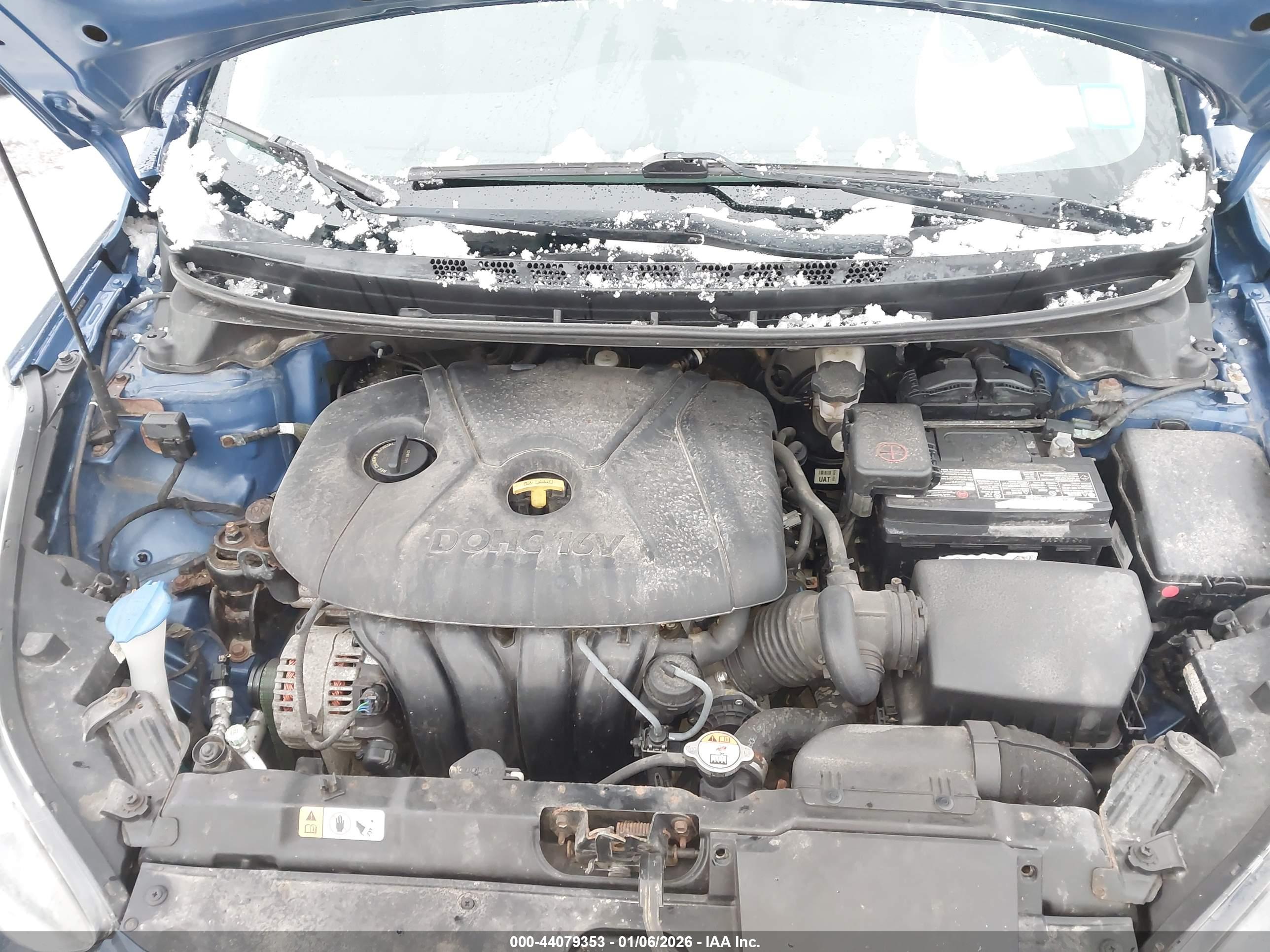 HYUNDAI ELANTRA image 10