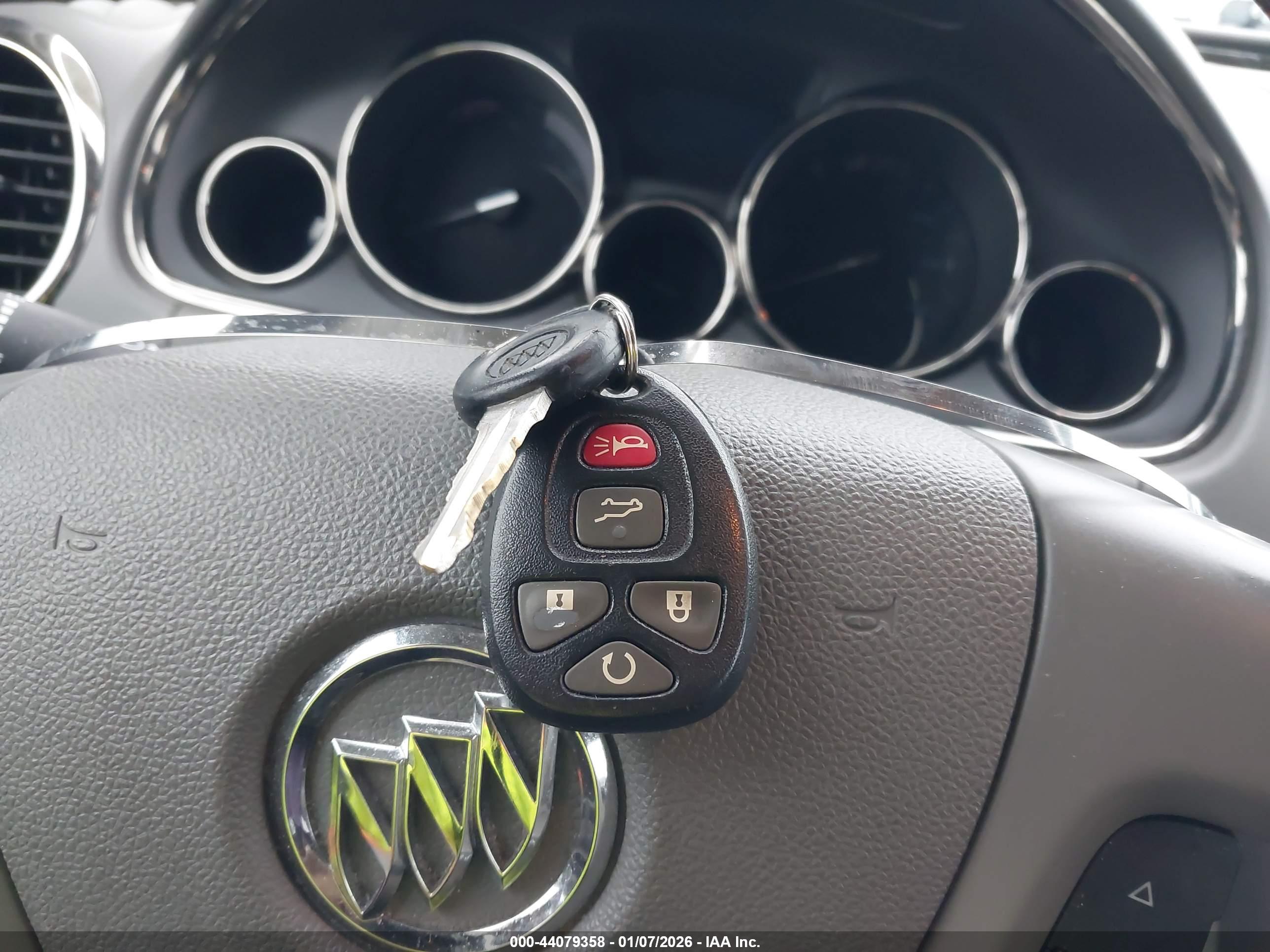 BUICK ENCLAVE image 11