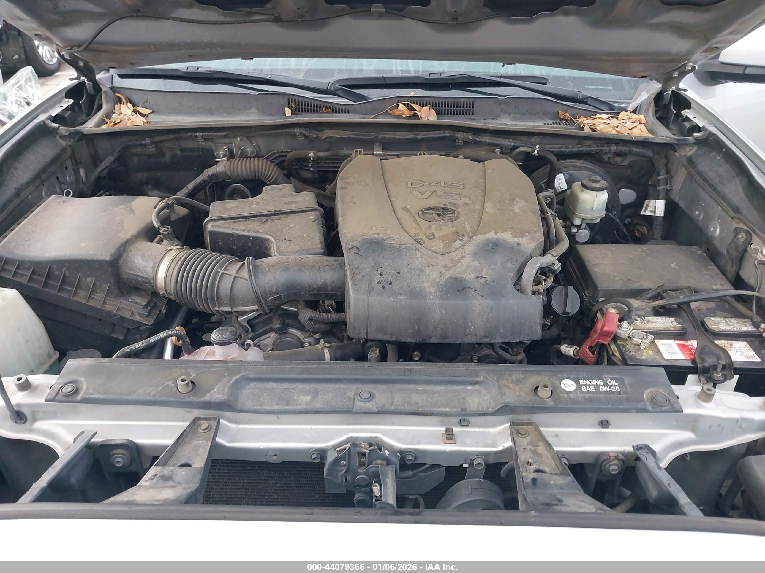 TOYOTA TACOMA image 10