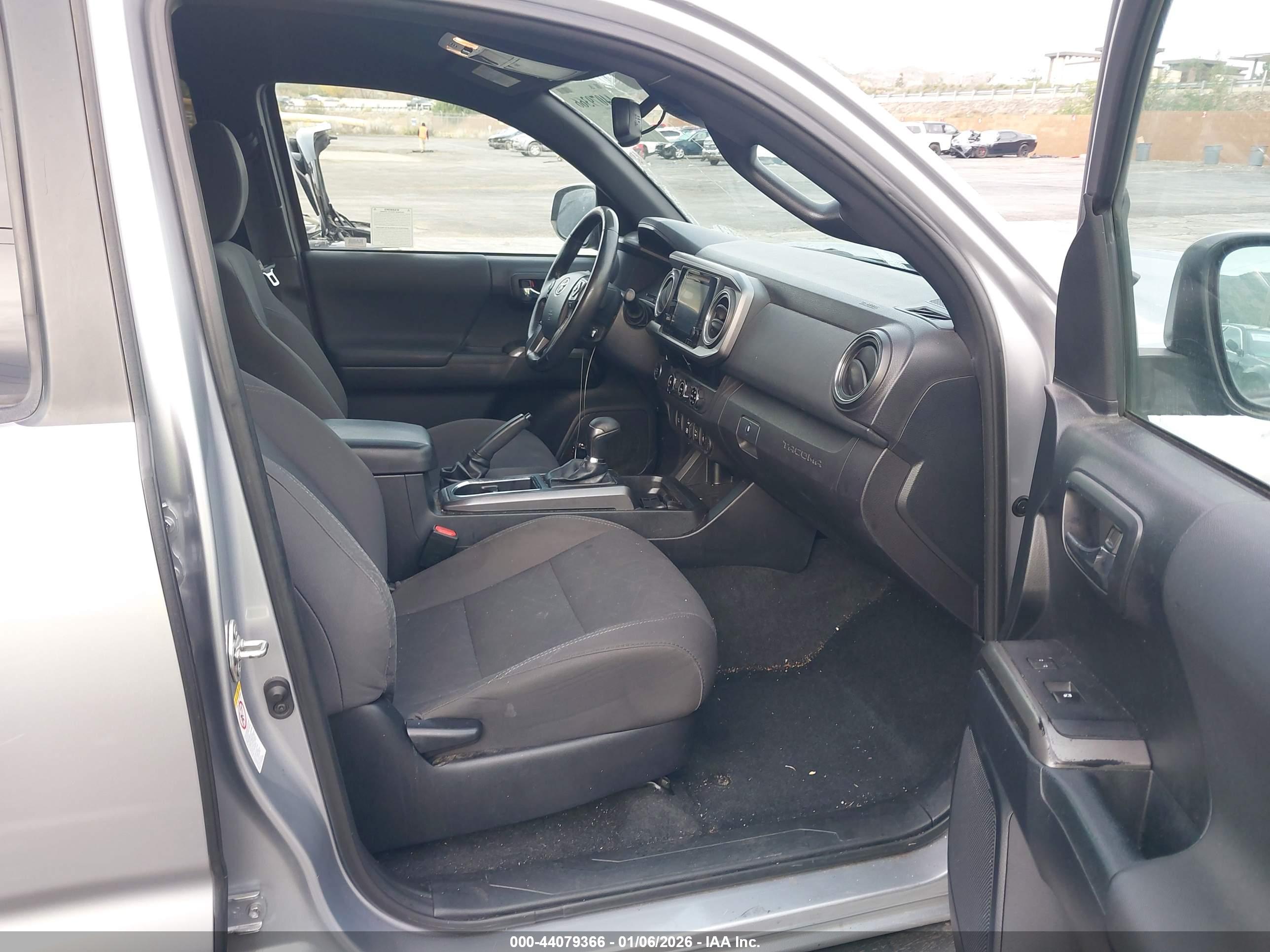 TOYOTA TACOMA image 5