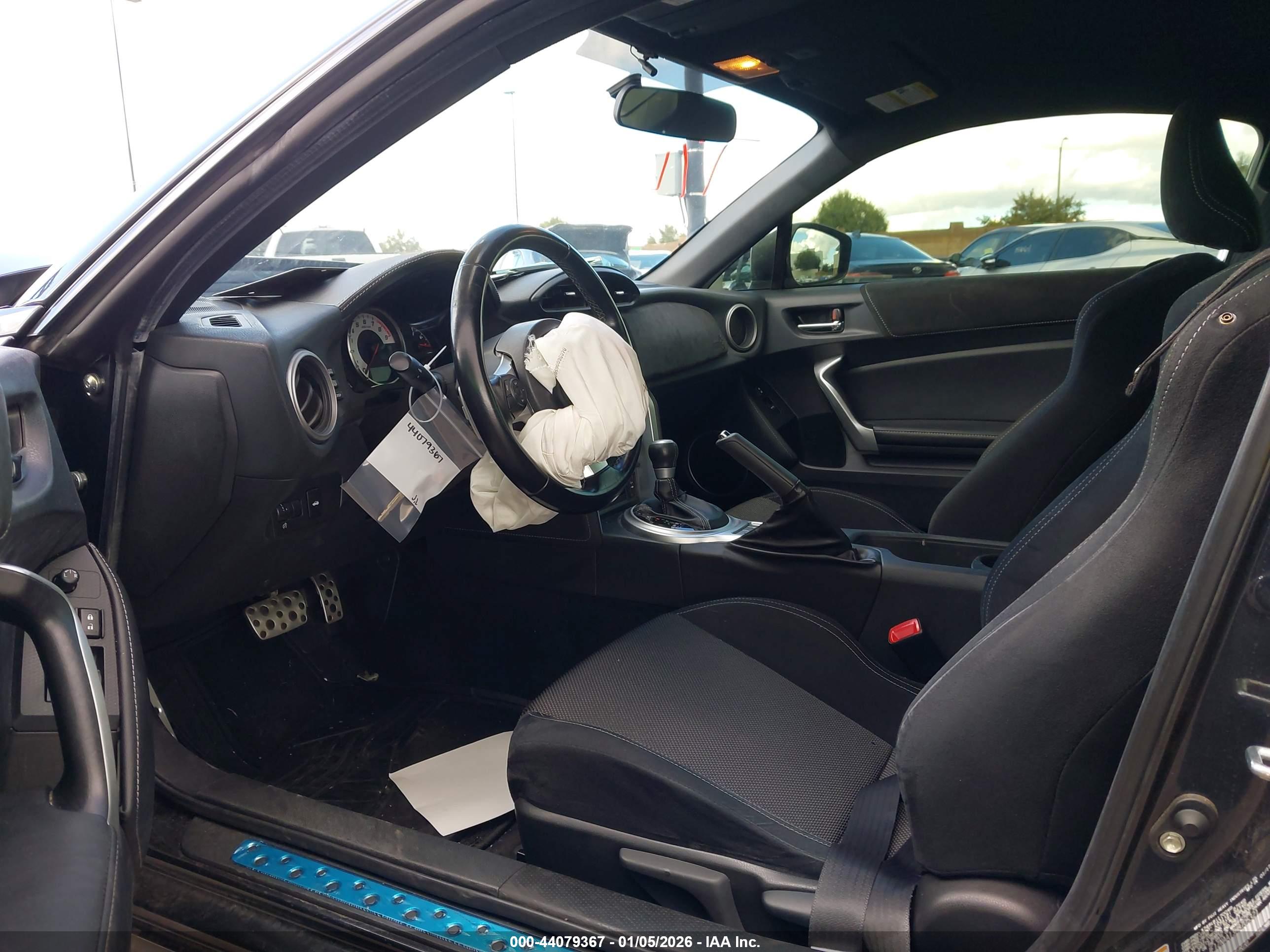 TOYOTA 86 image 5