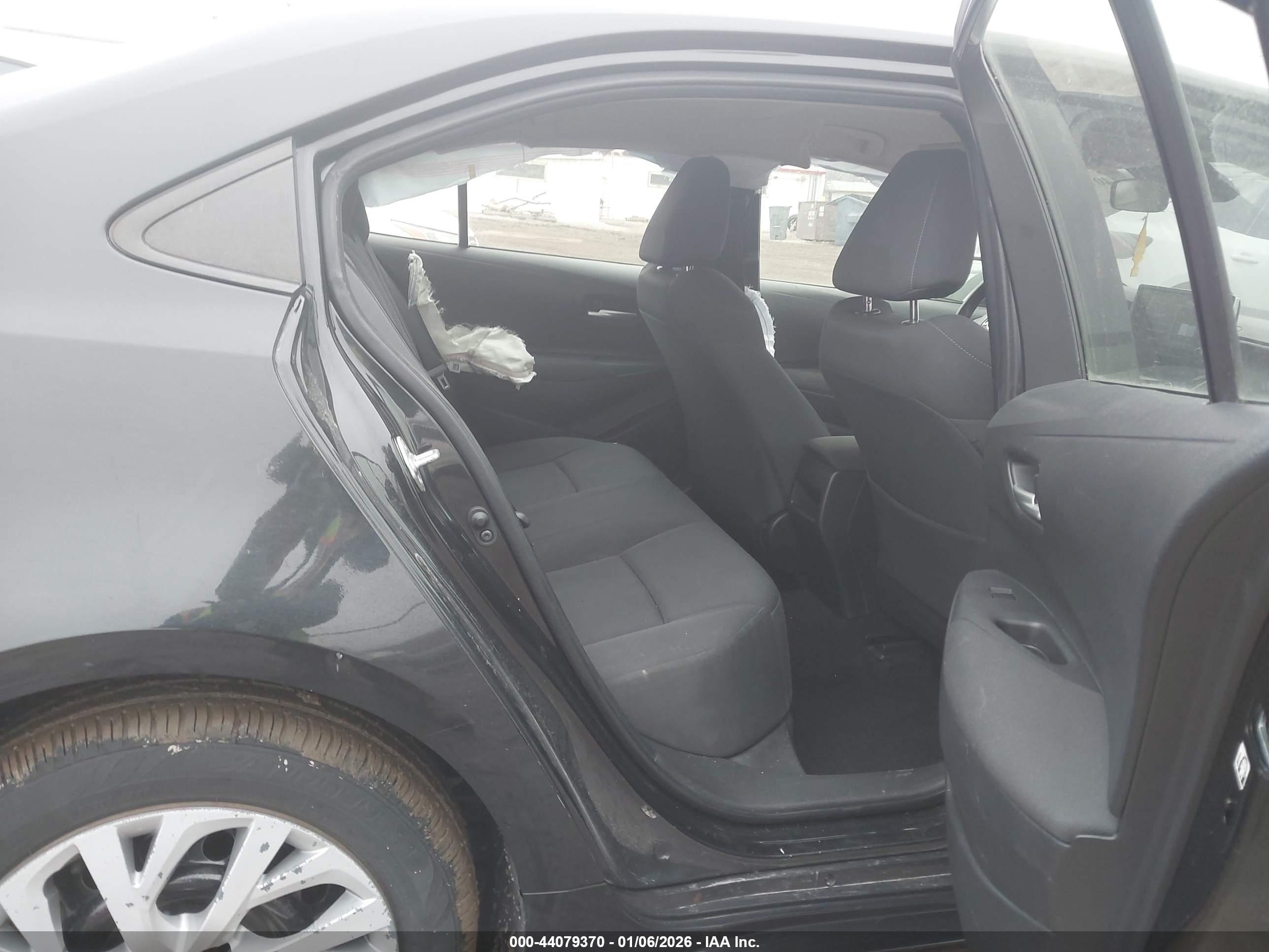 TOYOTA COROLLA image 8
