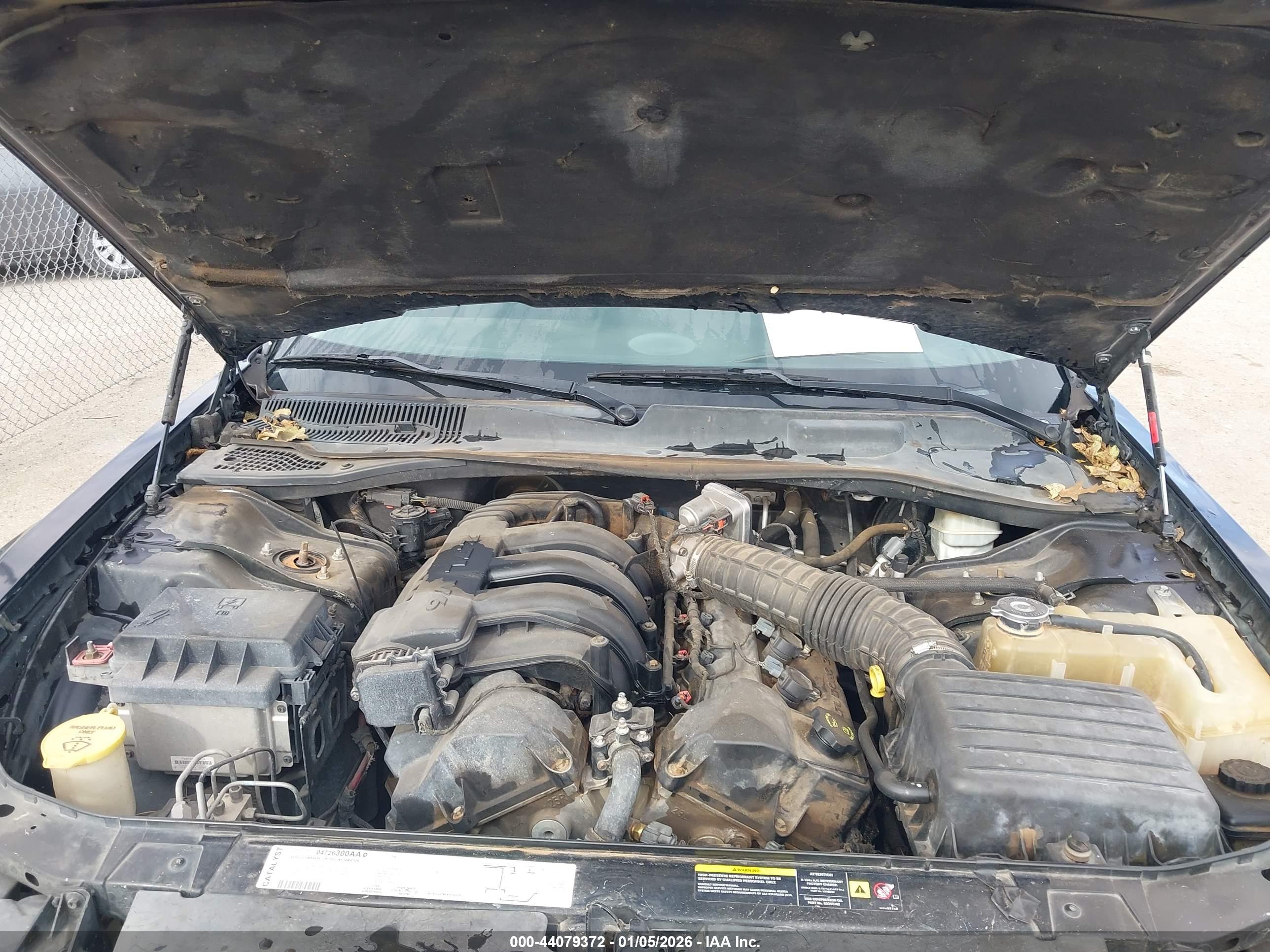 CHRYSLER 300 image 10
