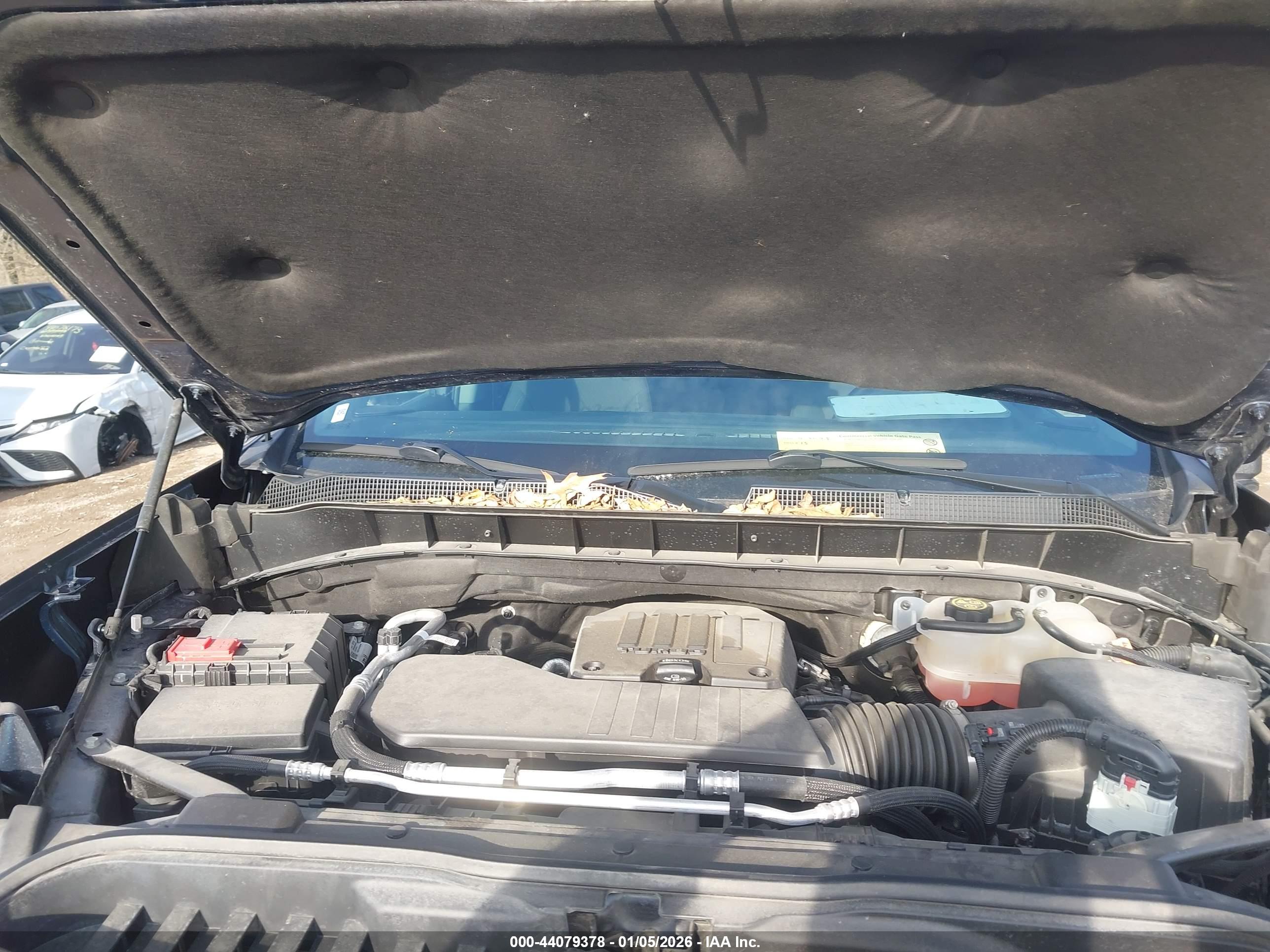 CHEVROLET SILVERADO image 10