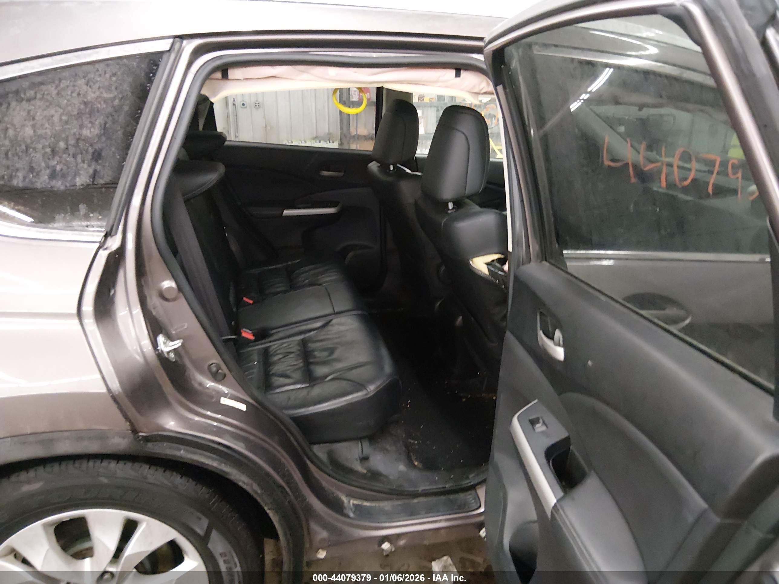 HONDA CR-V image 8