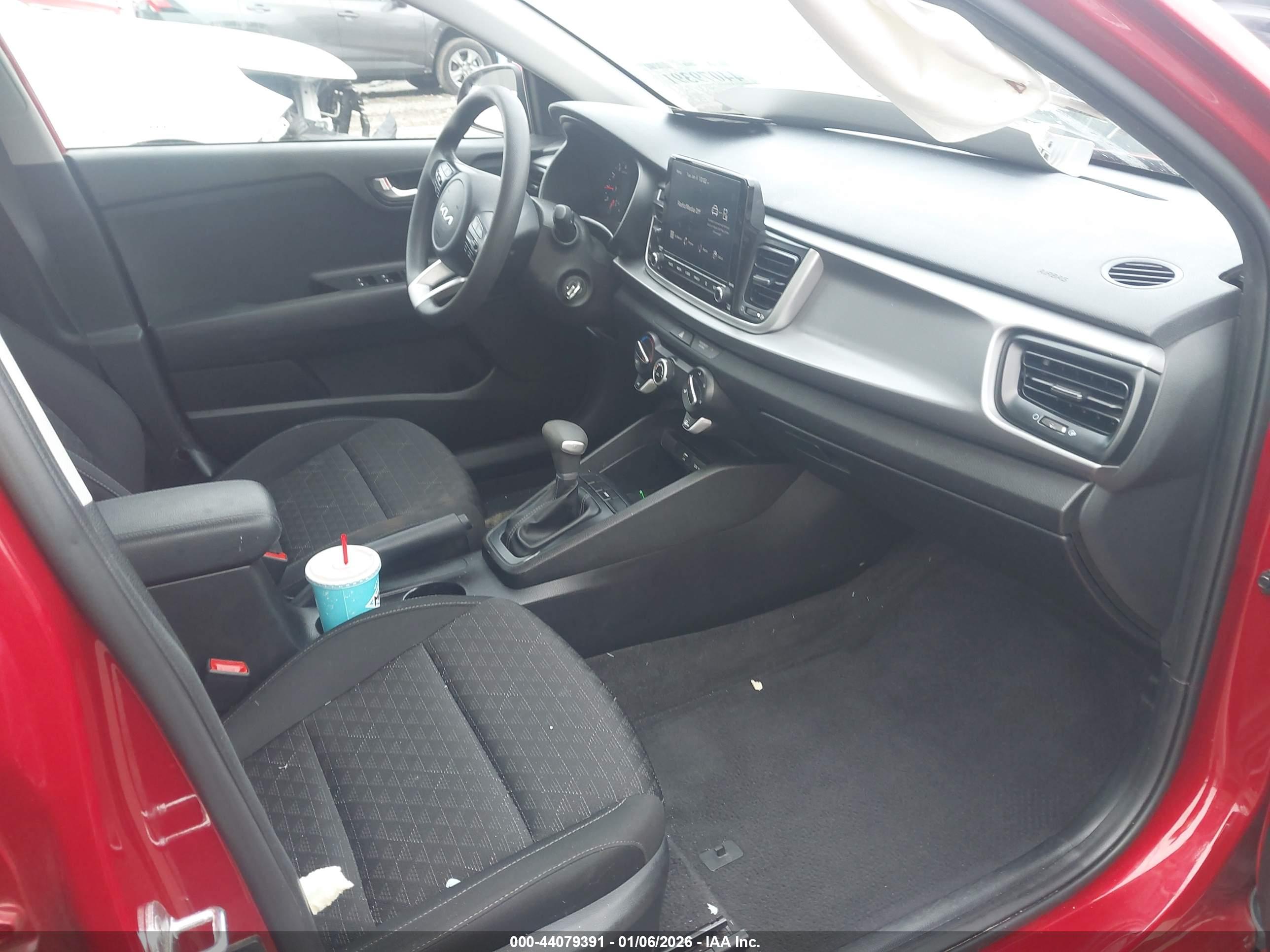 KIA RIO image 5