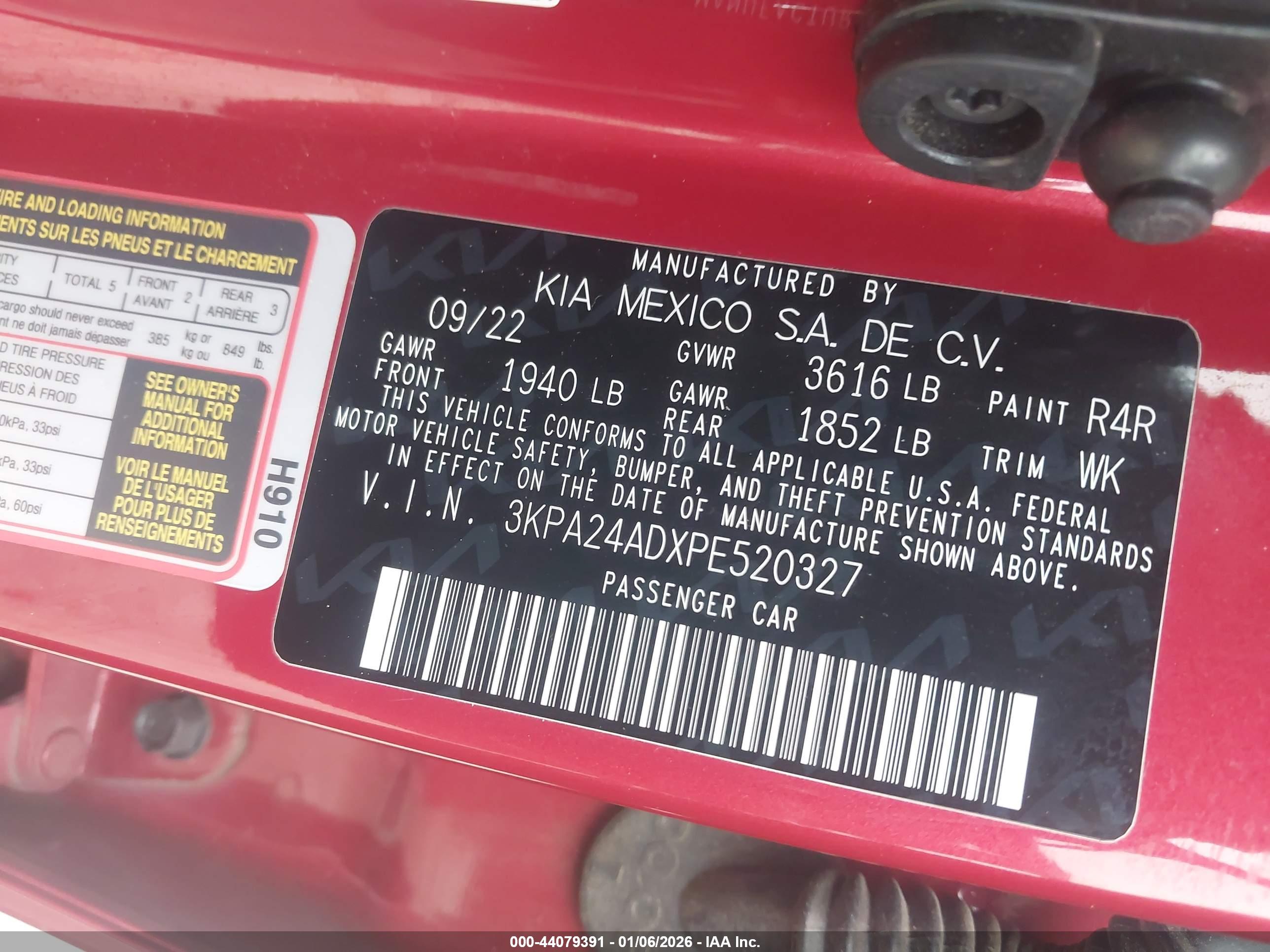 KIA RIO image 9