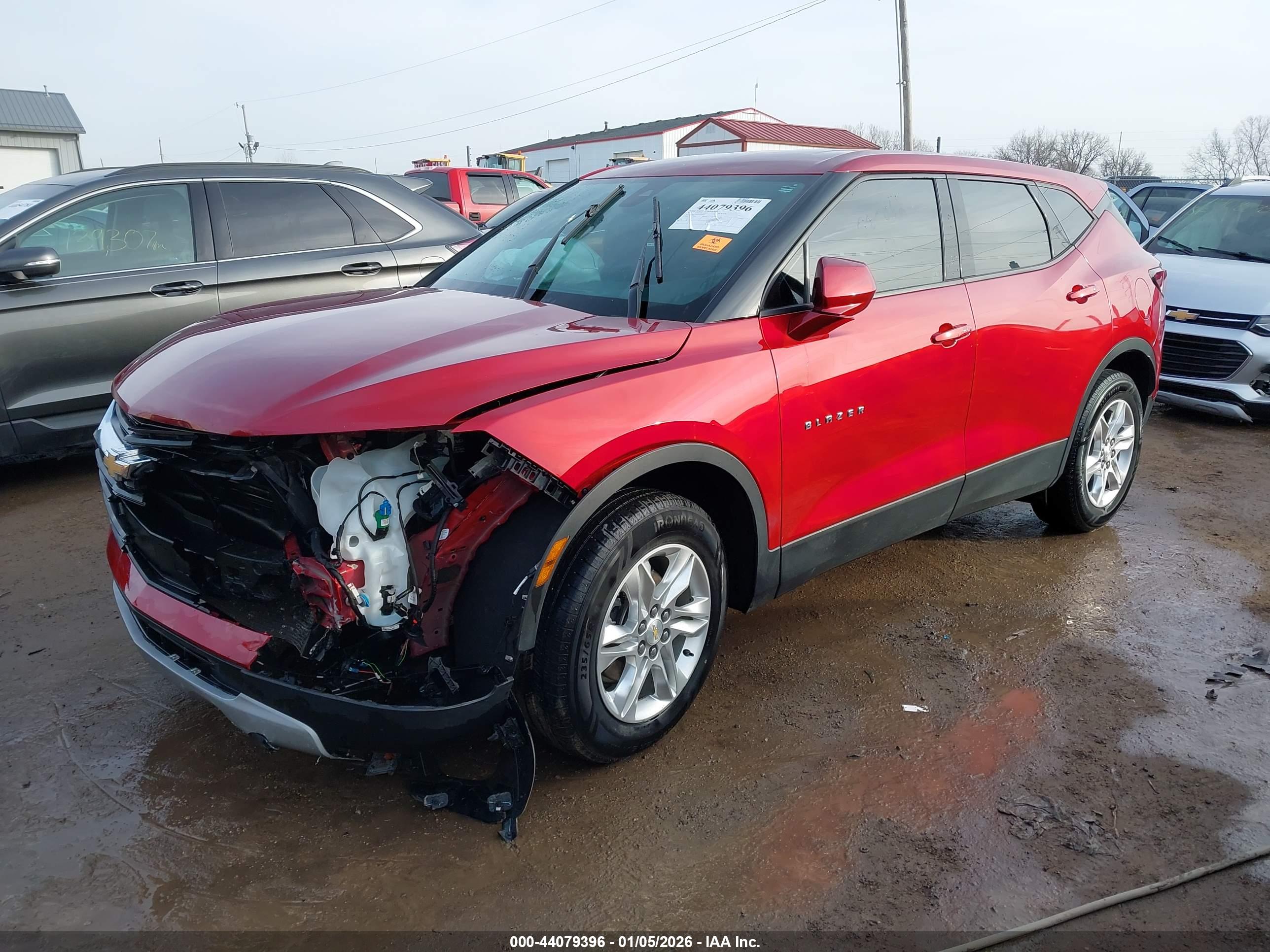 CHEVROLET BLAZER image 2