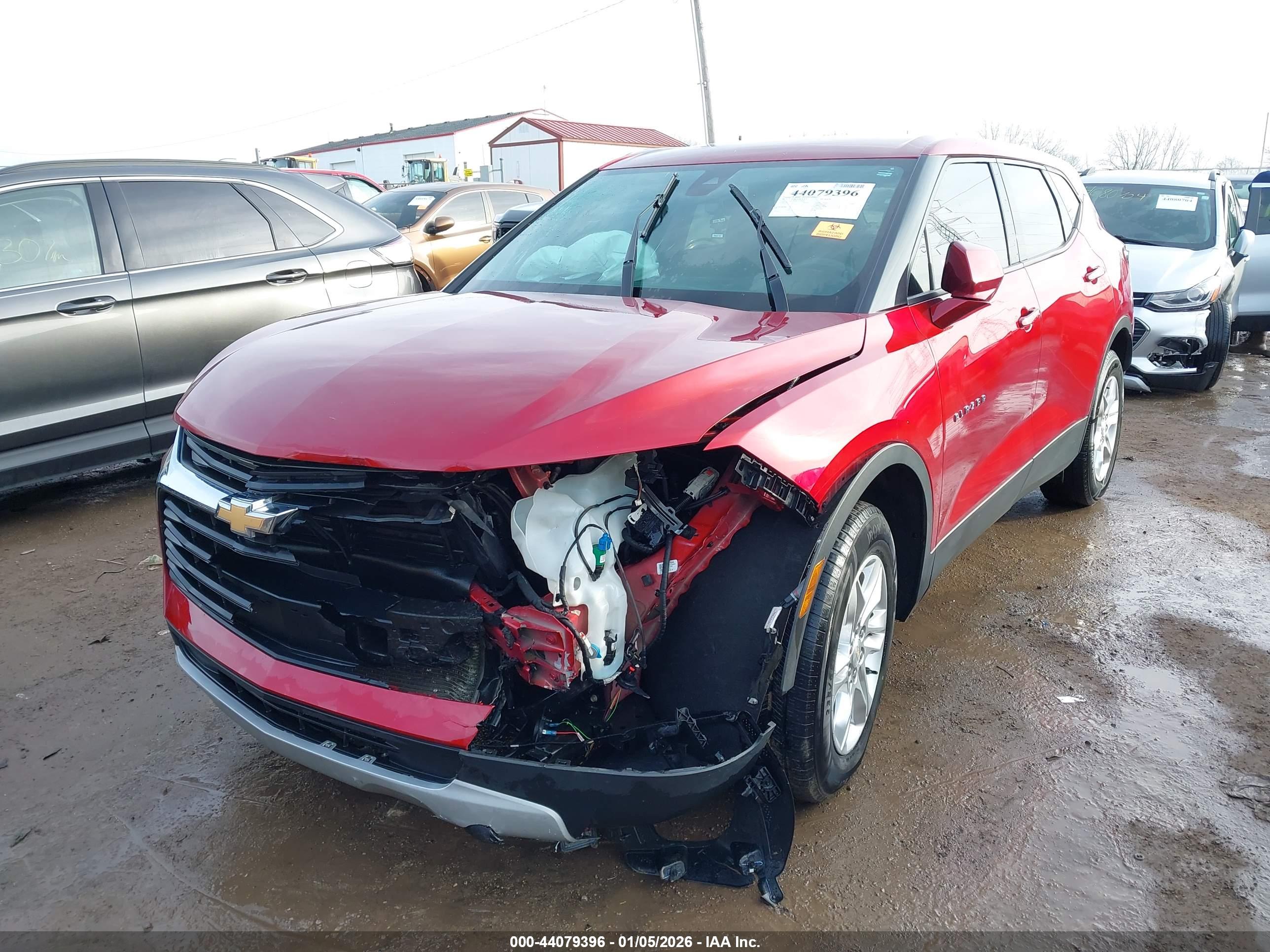 CHEVROLET BLAZER image 6