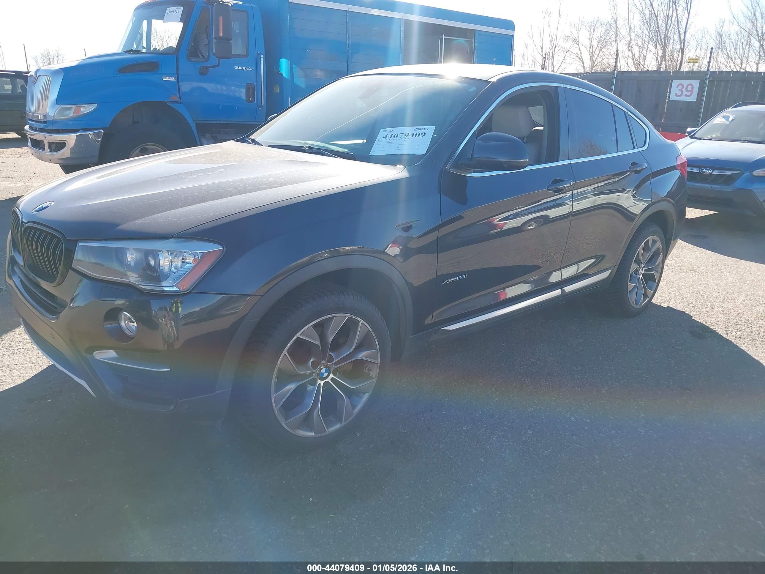 BMW X4 image 2