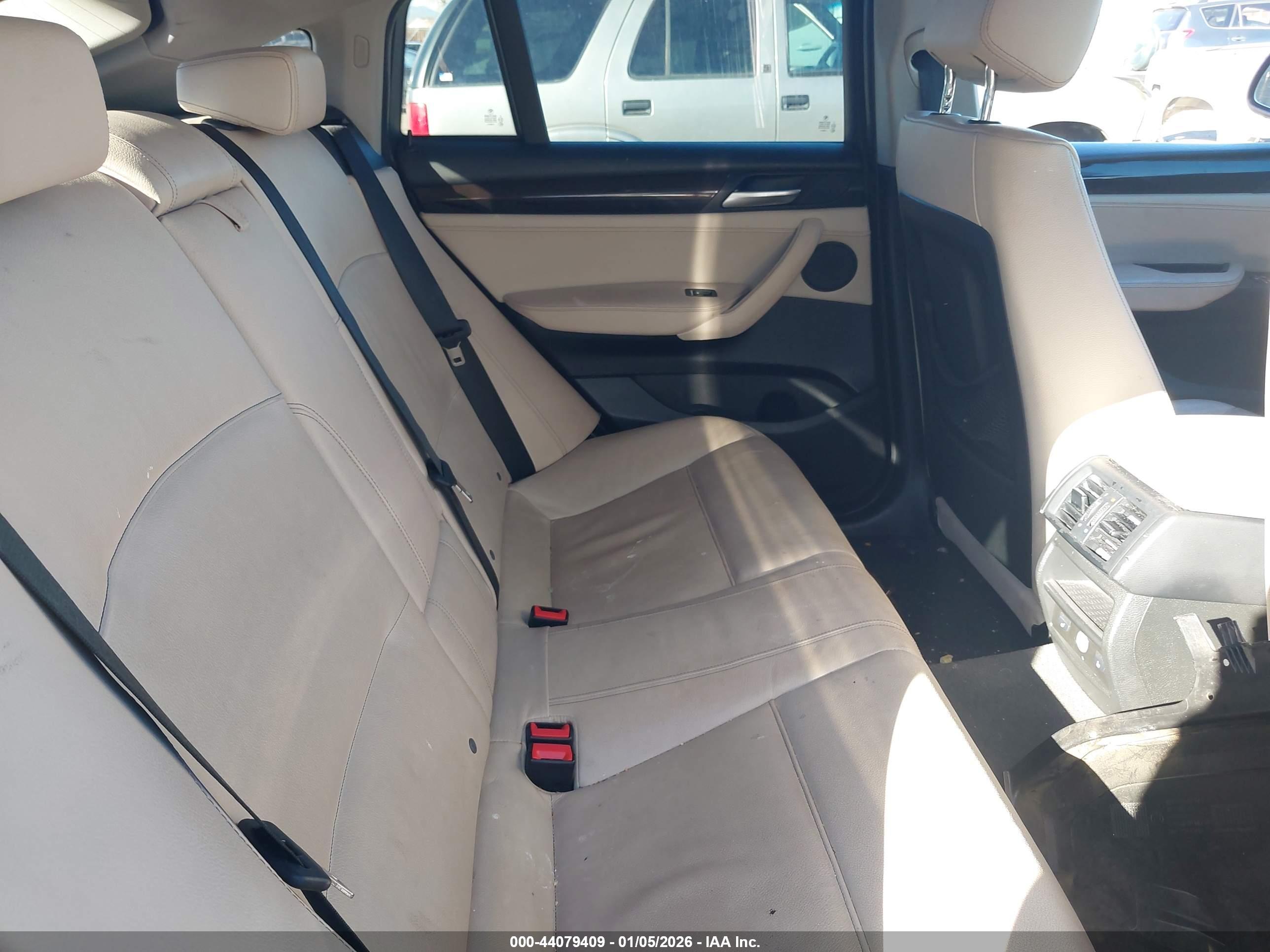 BMW X4 image 8