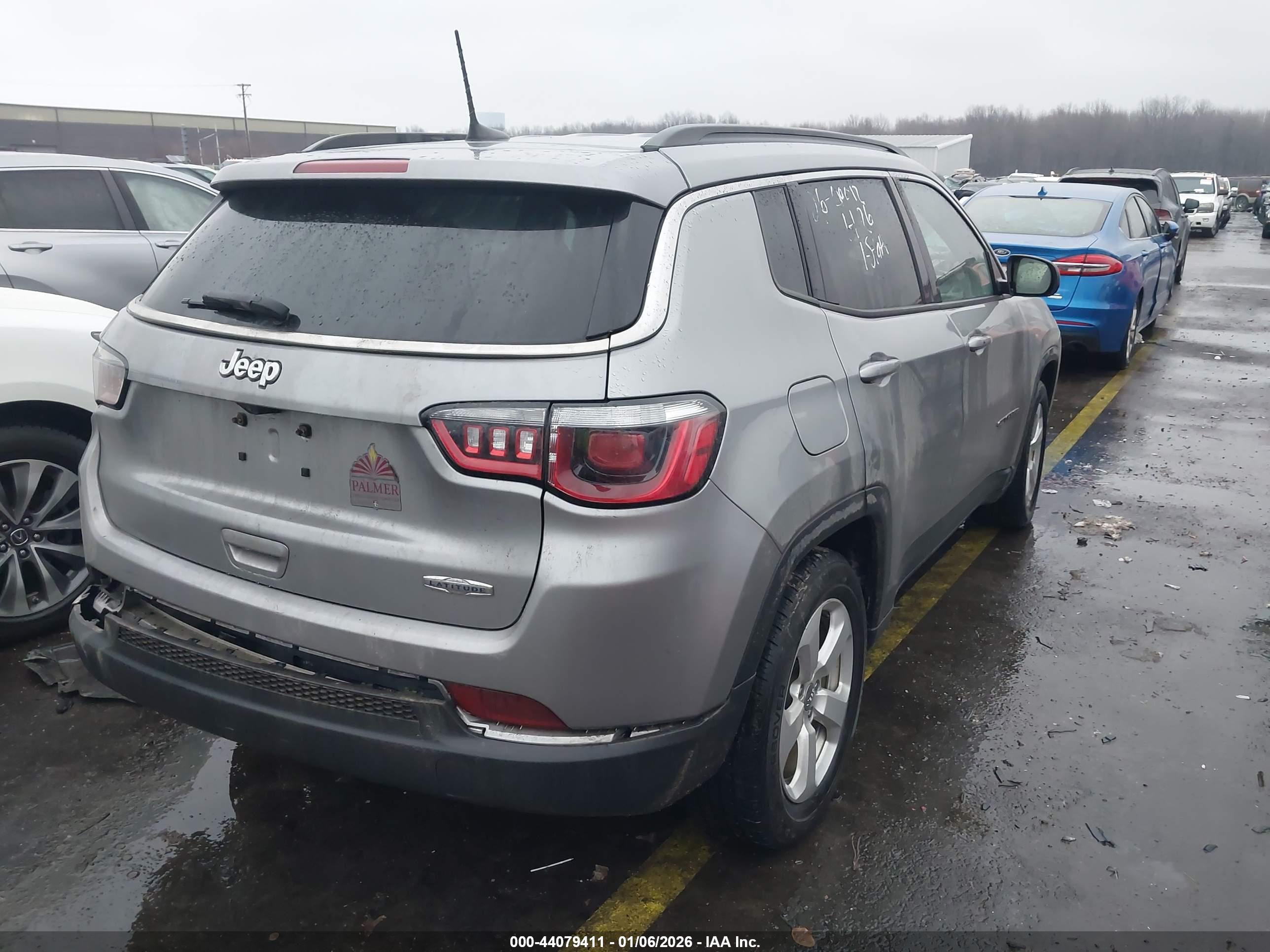 JEEP COMPASS image 4