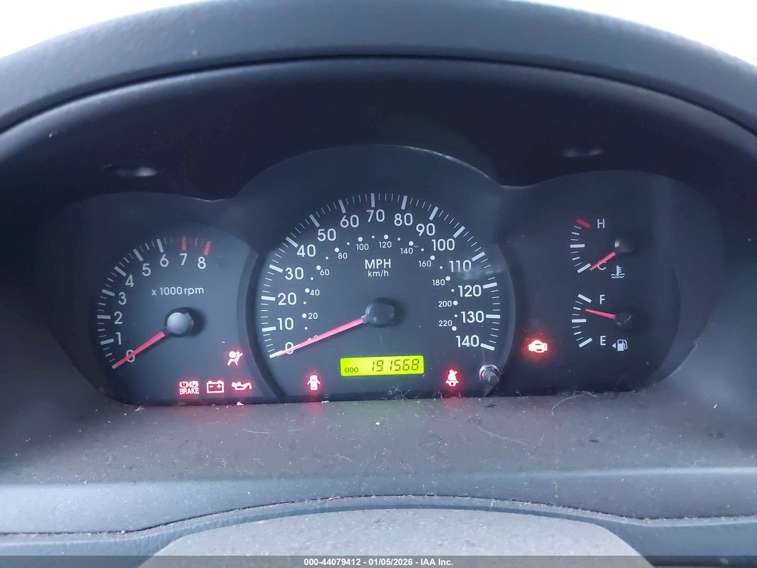 KIA SPECTRA5 image 7